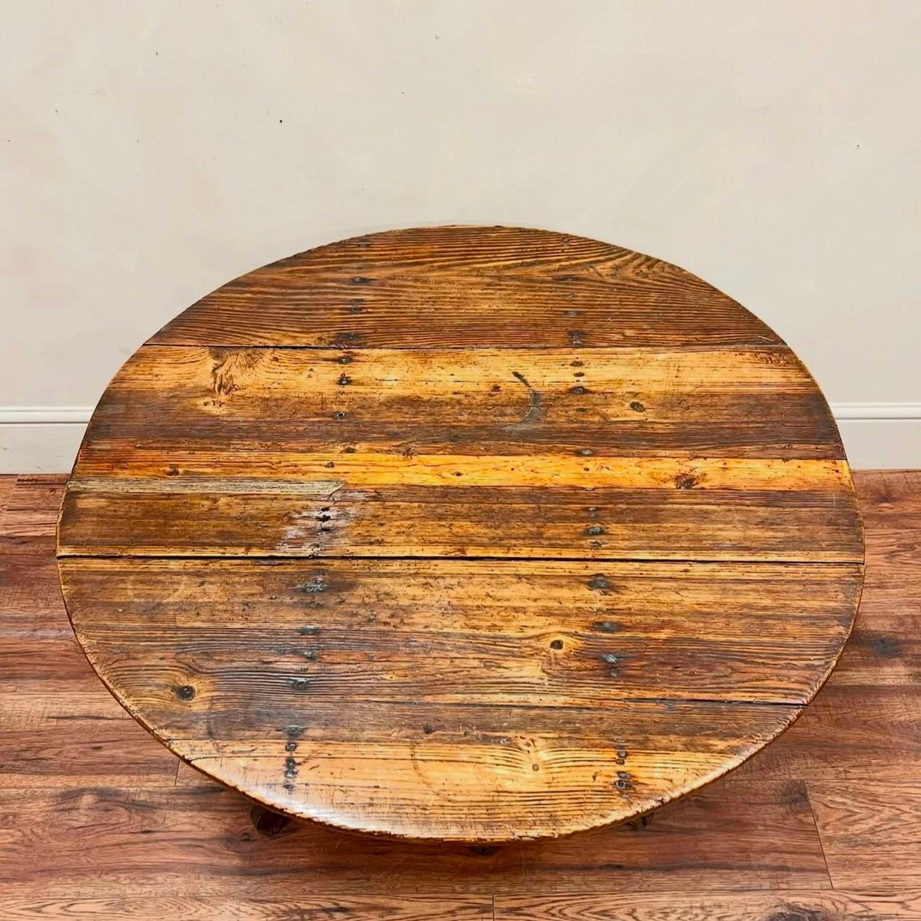 Dutch 19th Century Vendange Table In Good Condition In Southampton, GB