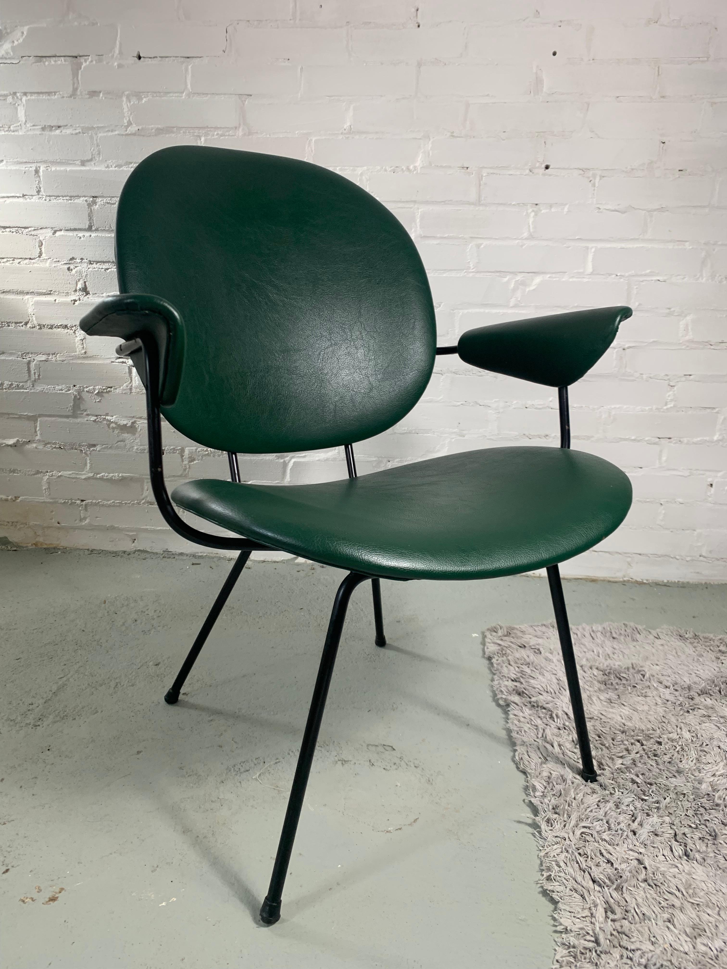 Dutch 302 Armchair by Willem H. Gispen for Kembo, 1960s 1