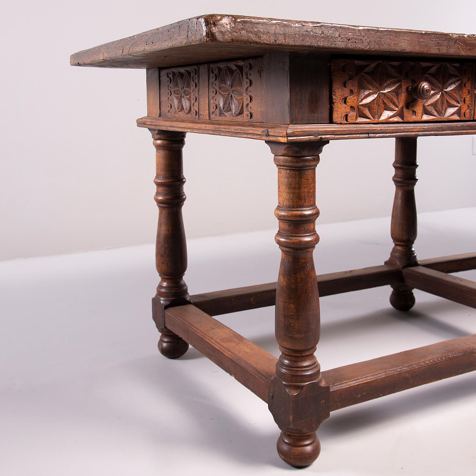  Portuguese All Original 18th Century Carved Walnut Table 6