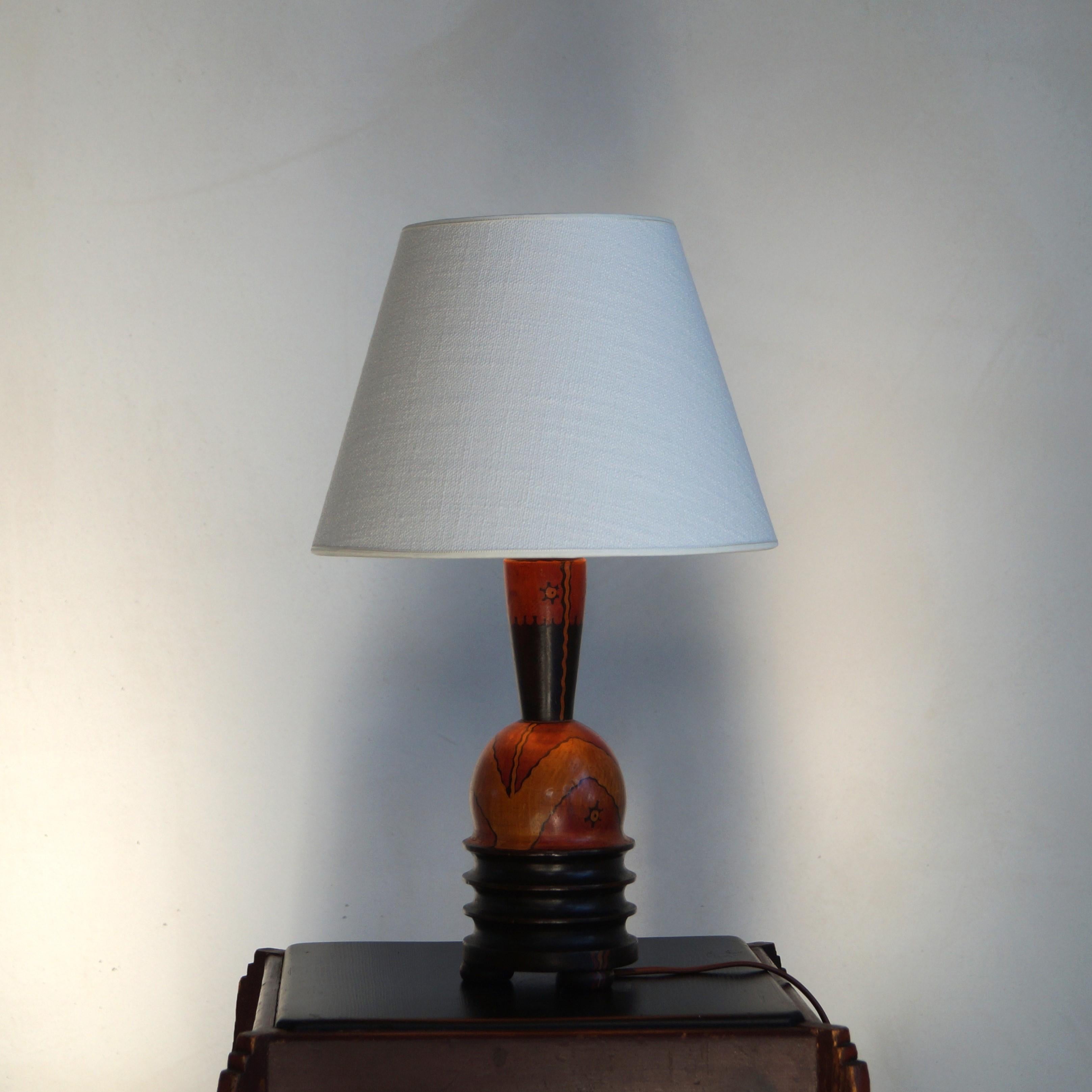 Lampe de table de l'école d'Amsterdam par L. Bogtman, années 1920 en vente 4