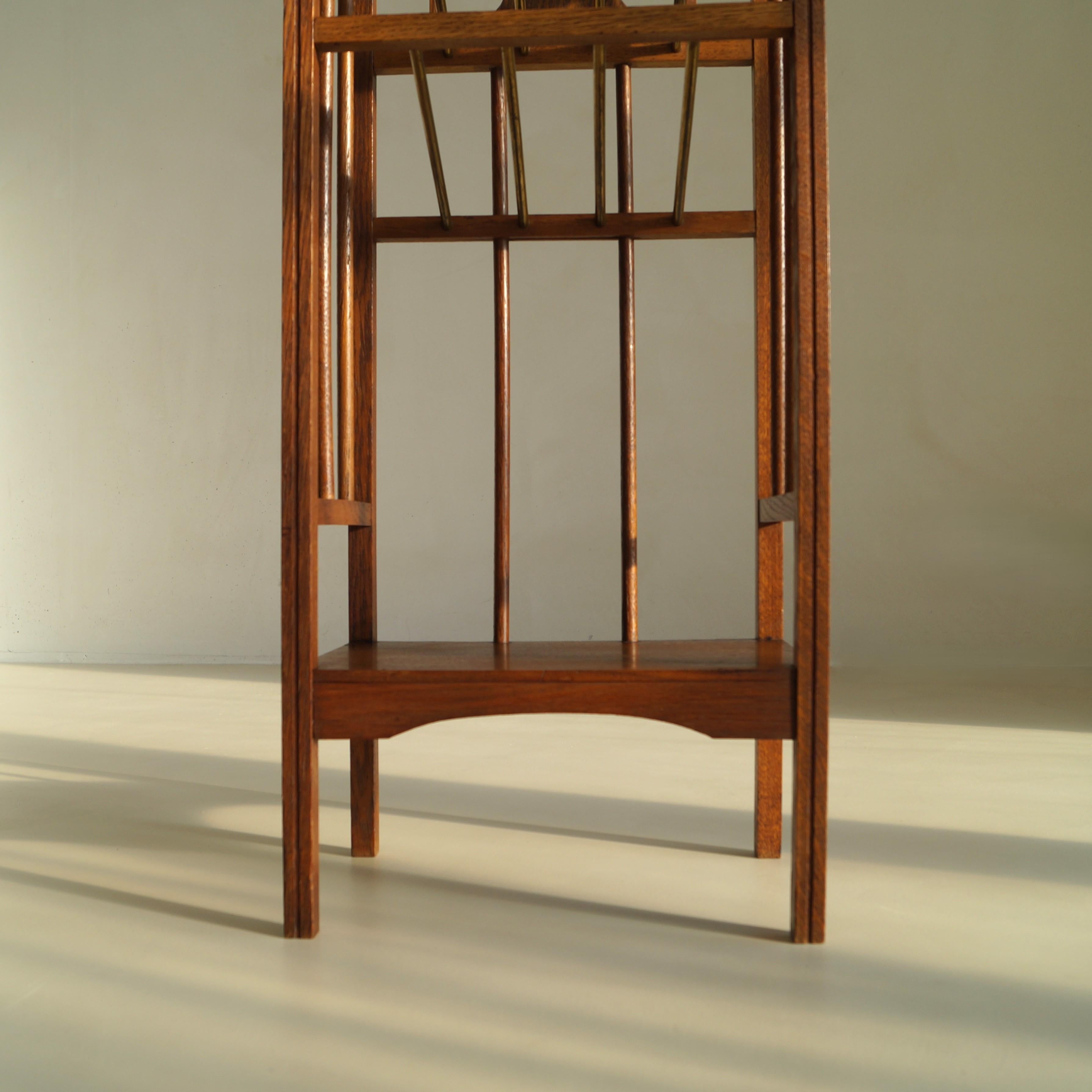 Porte-revues ancien Art Nouveau/Nieuwe Kunst hollandais Bon état - En vente à EVERDINGEN, NL