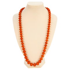 Niederländische antike, einreihige, echte, rote Koralle, abgestufte Perlen-Halskette 