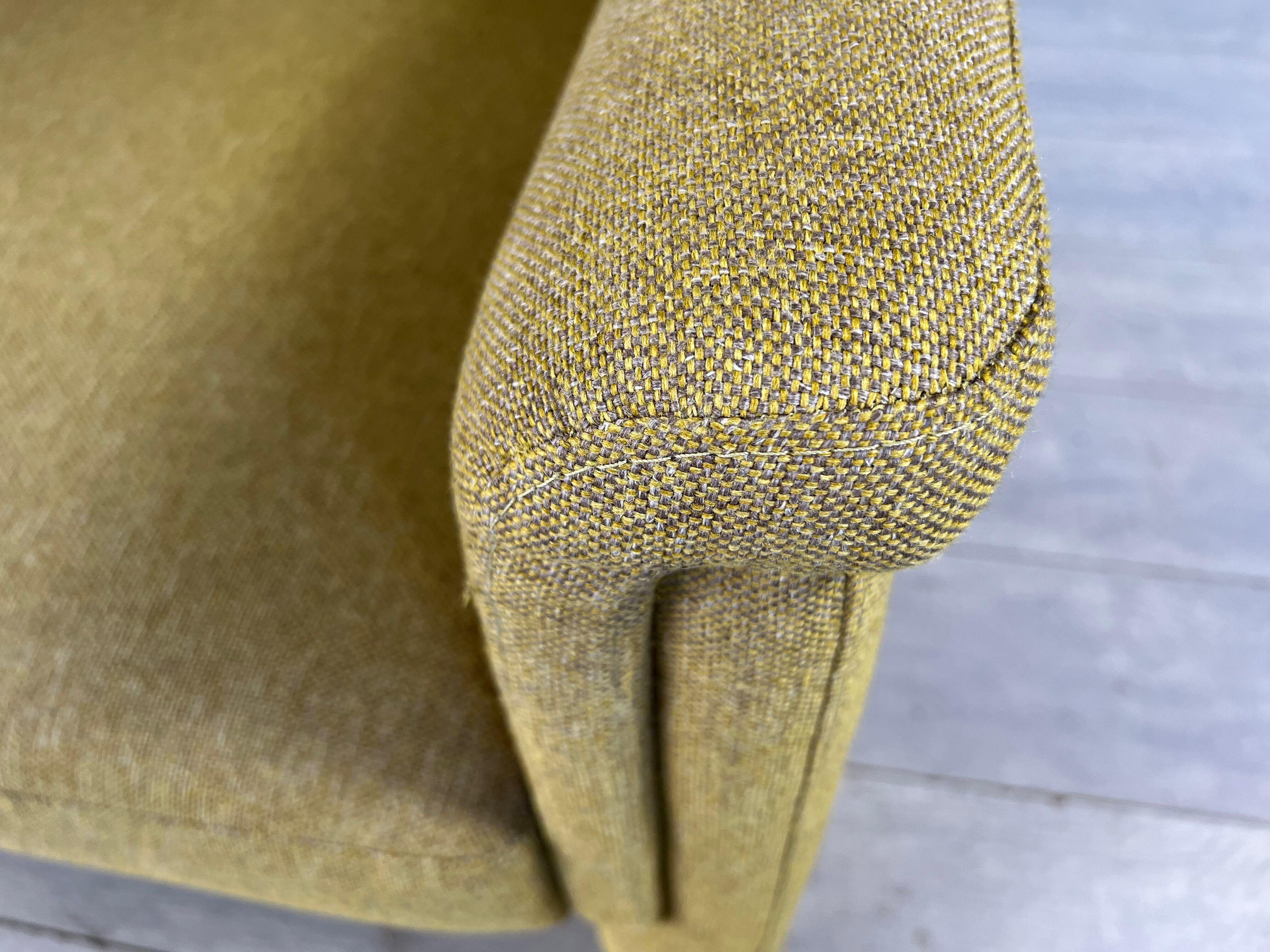Dutch Armchairs by Montel – A Pair Bon état - En vente à Bridgeport, CT