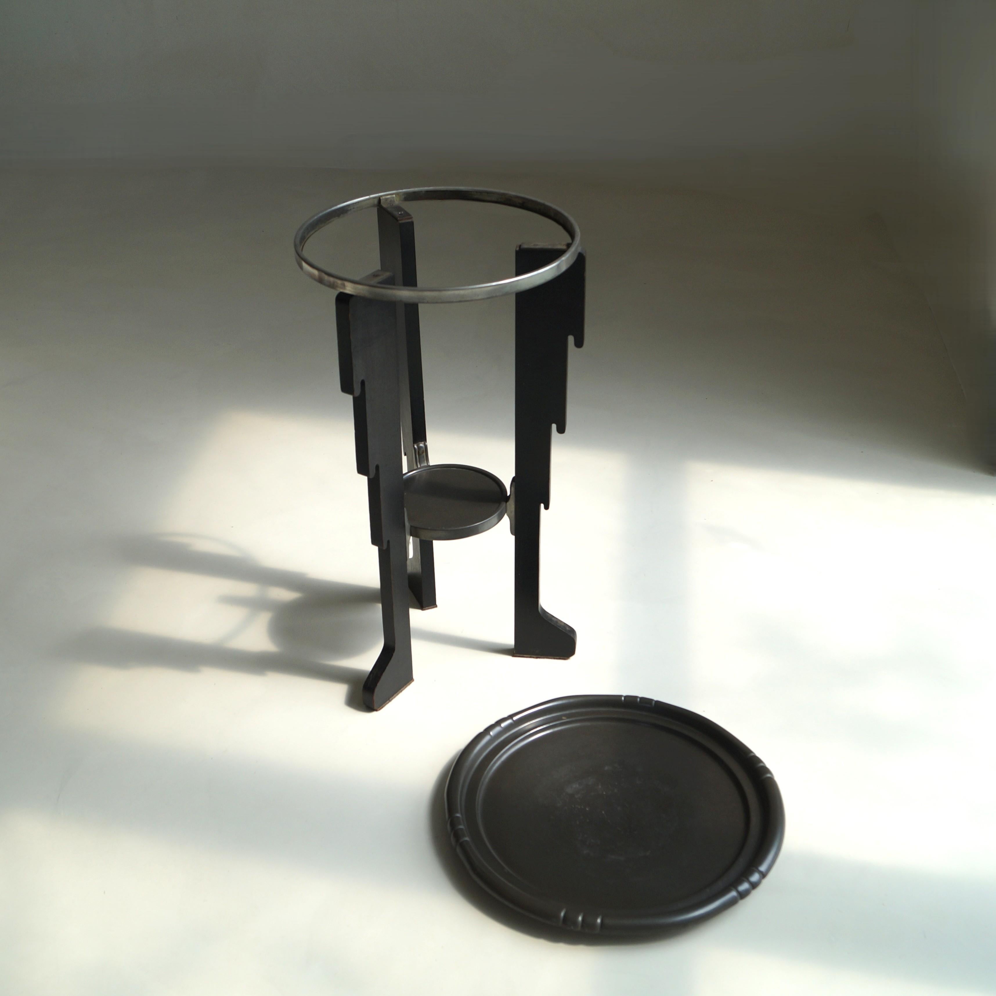 Table d'appoint Art déco hollandaise de l'école d'Amsterdam avec plateau en étain, années 1920 en vente 8
