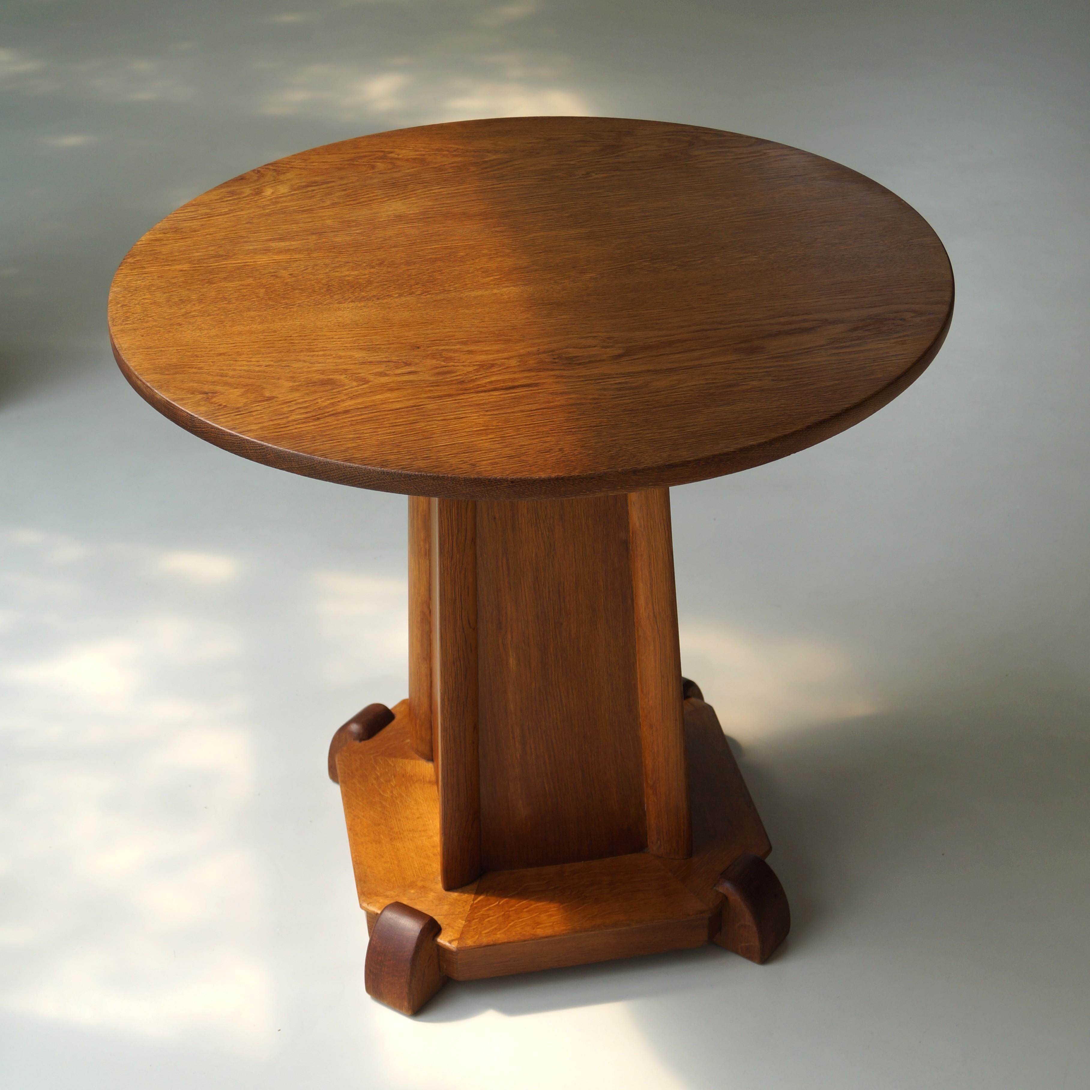 Dutch Art Deco Amsterdam School center table or coffee table, 1920s Escuela de Ámsterdam en venta