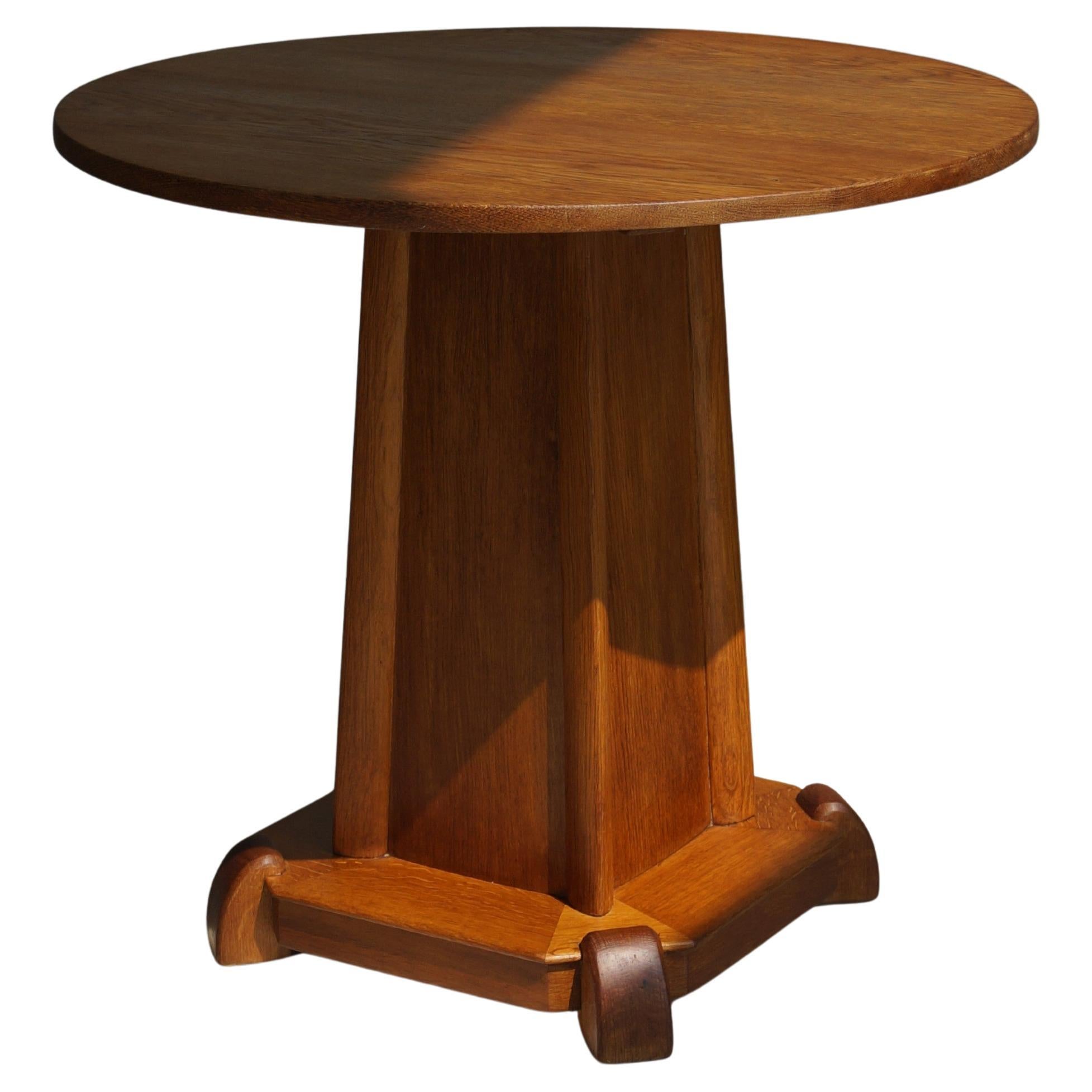 Dutch Art Deco Amsterdam School center table or coffee table, 1920s