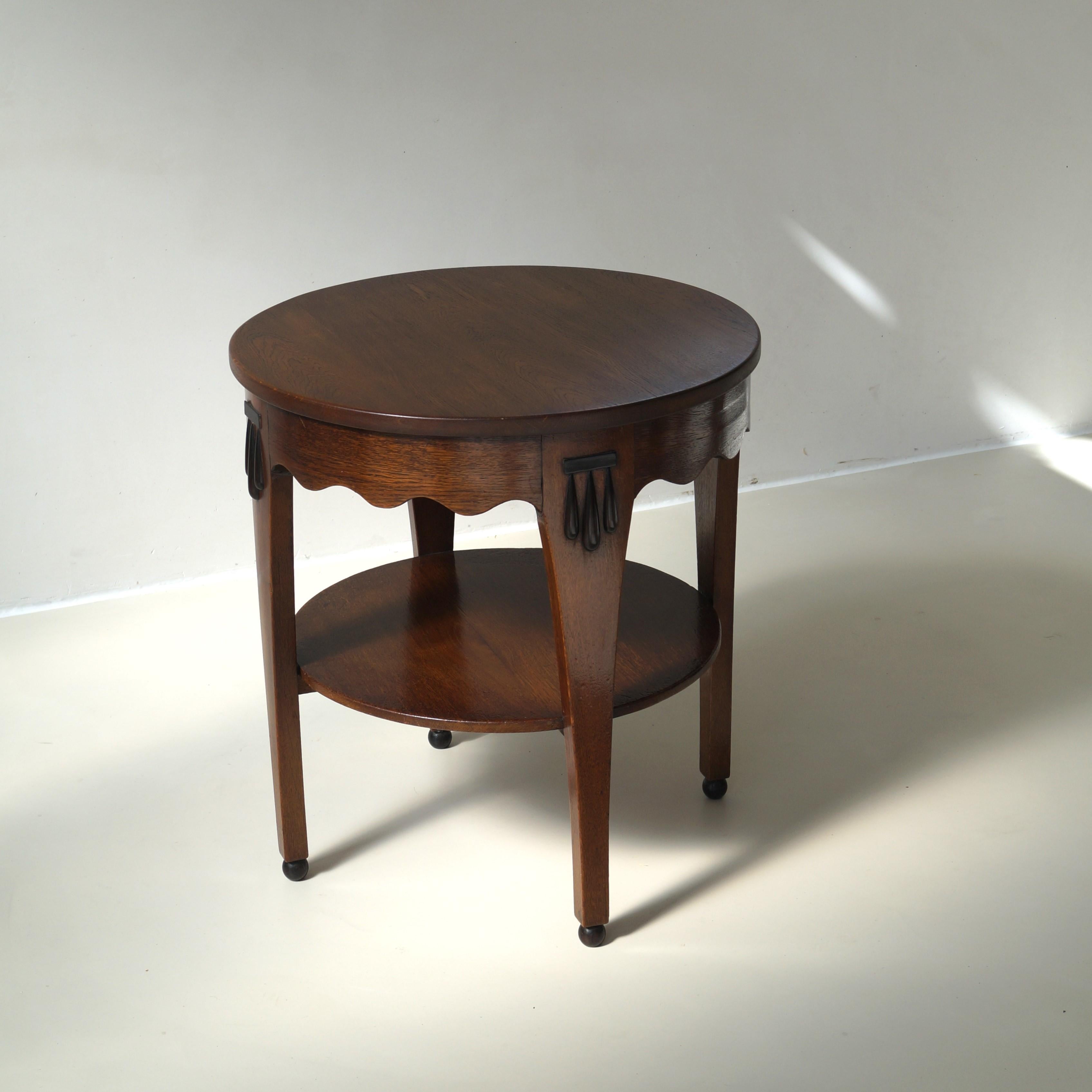 Dutch Art Deco Amsterdam School coffee or side table in oak and macassar, 1920s 2