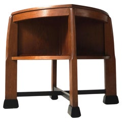 Mesa de centro holandesa Art Decó de la Escuela de Ámsterdam en roble macizo, años 20