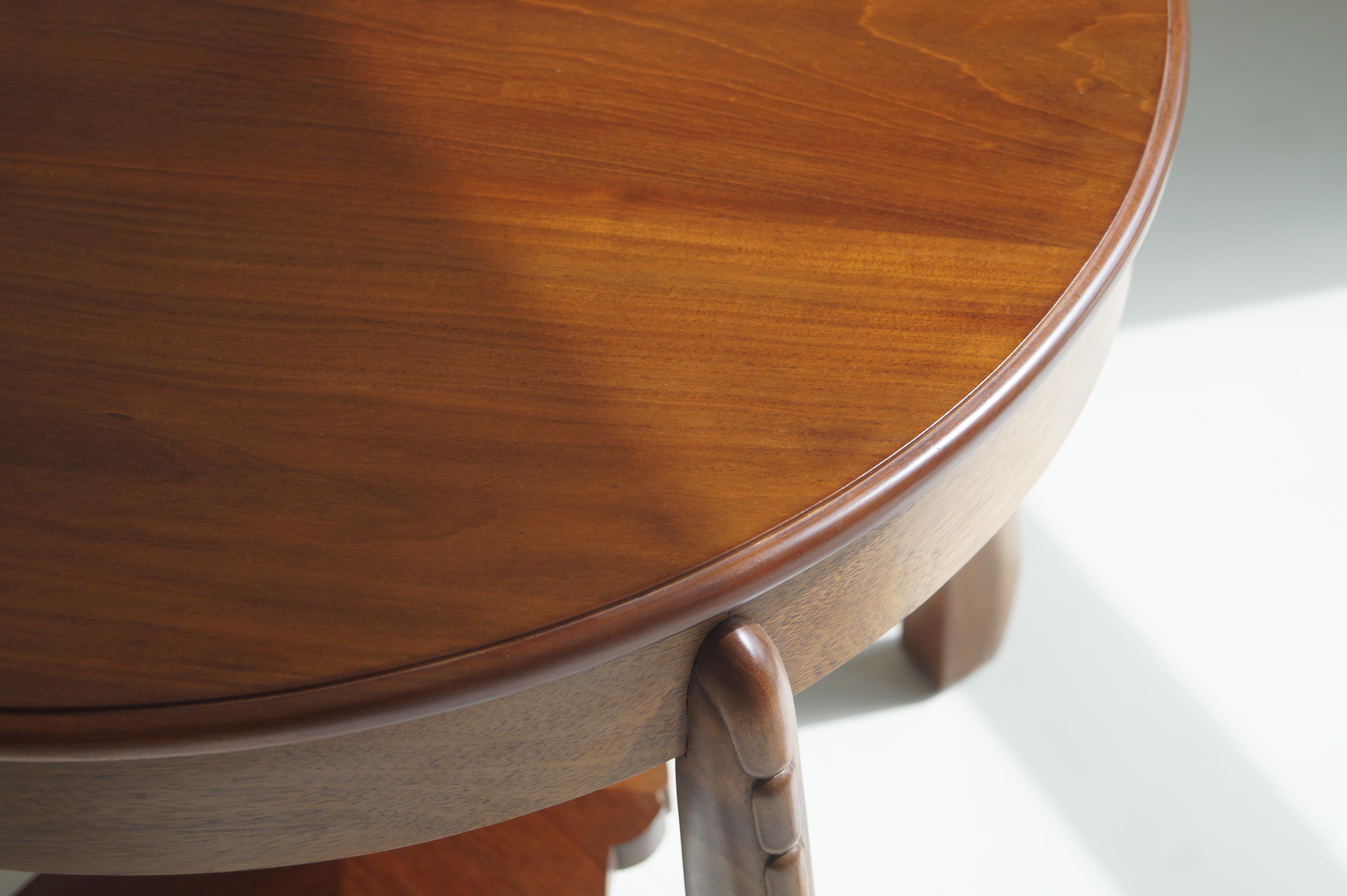 Table basse Art déco d'école d'Amsterdam au design sculptural, années 1920 7