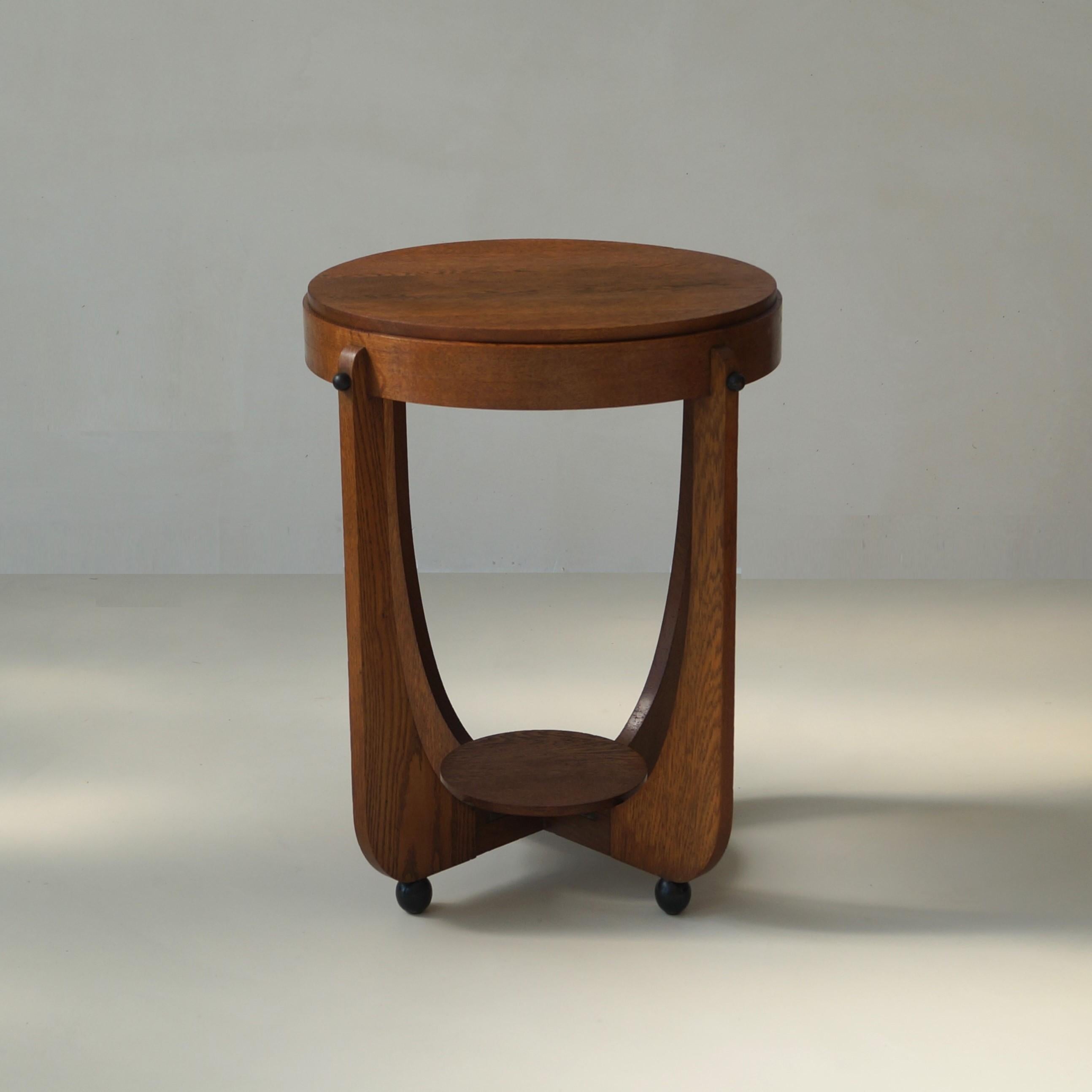 Dutch Art Deco Amsterdam School occasional table, 1920s In Good Condition In EVERDINGEN, NL