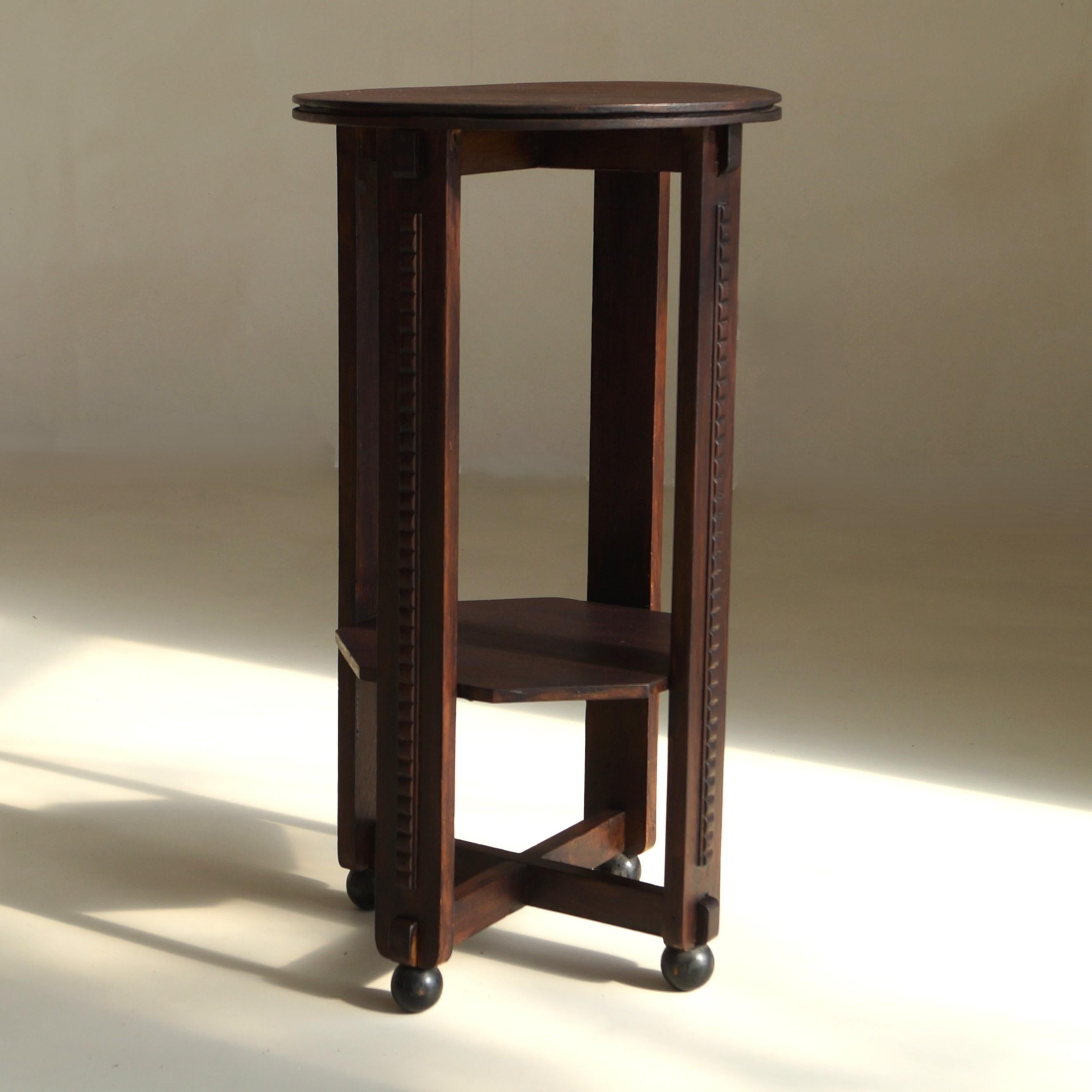 Dutch Art Deco Amsterdam School pedestal table, 1920s For Sale 8