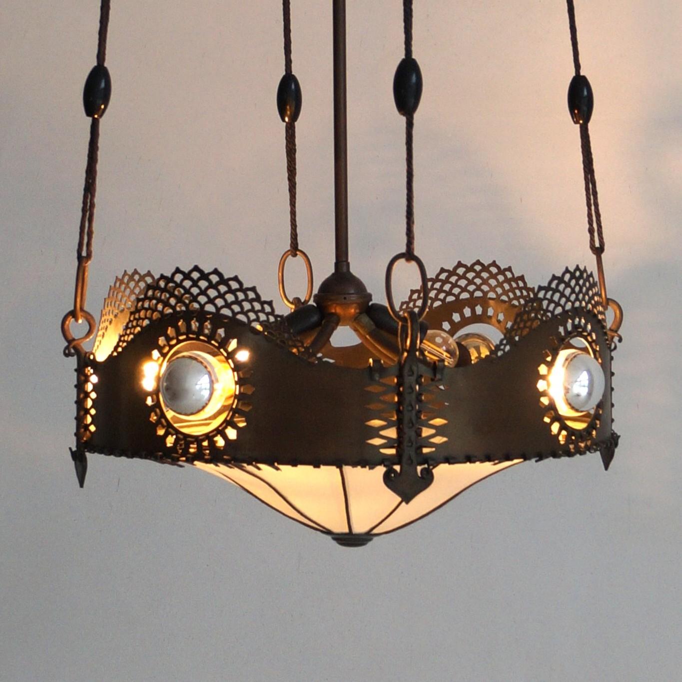 Lampada a sospensione Art Deco olandese della Scuola di Amsterdam di Winkelman & Van der Bijl, anni '20 in vendita 1