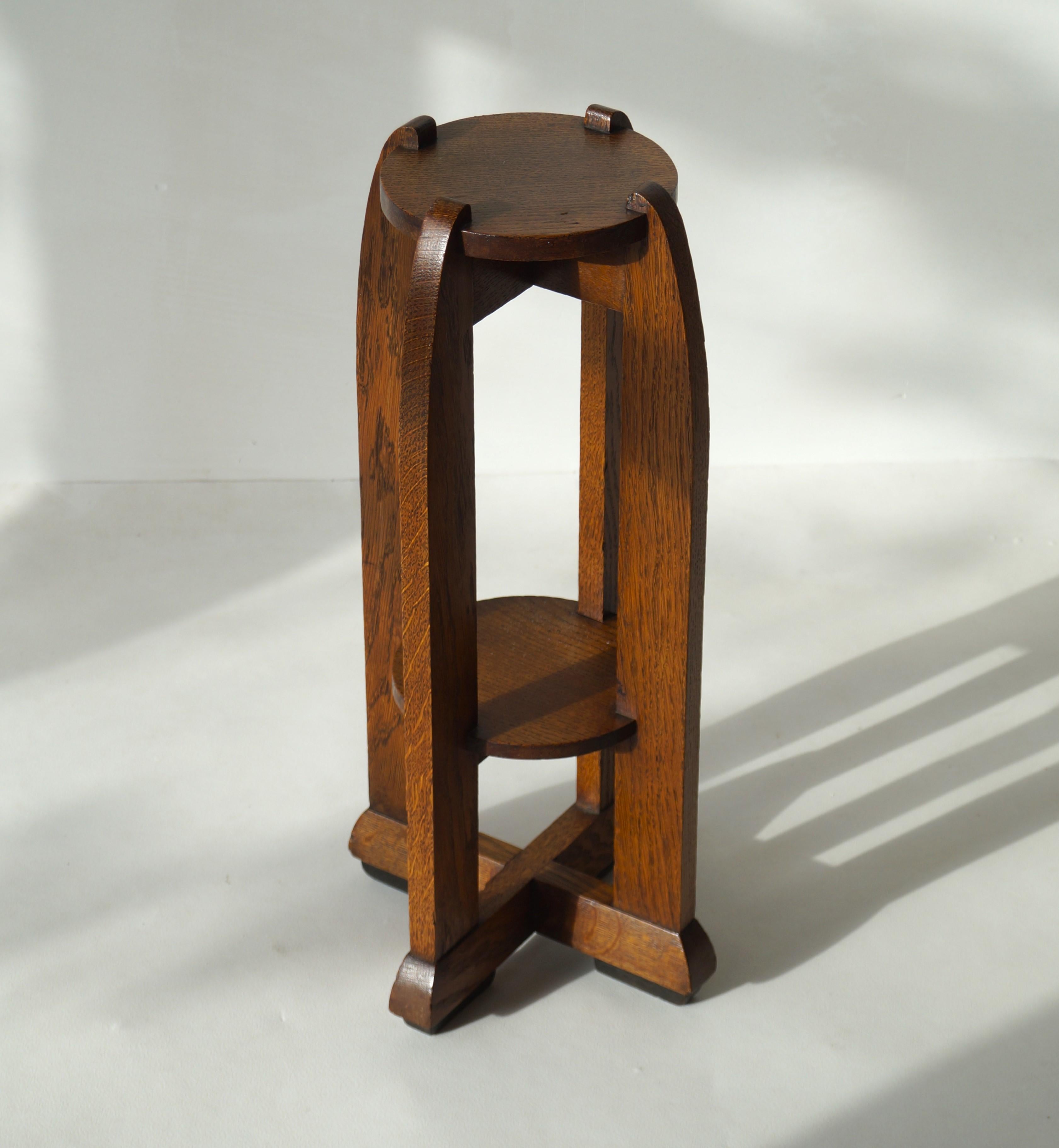 Dutch Art Deco Amsterdam School plant table or pedestal, 1920s For Sale 1