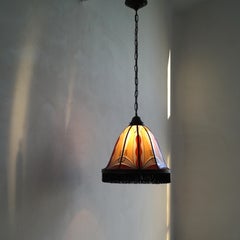 Lampe à vitrail Art déco néerlandais de l'école d'Amsterdam par De Nieuwe Honsel, années 1920