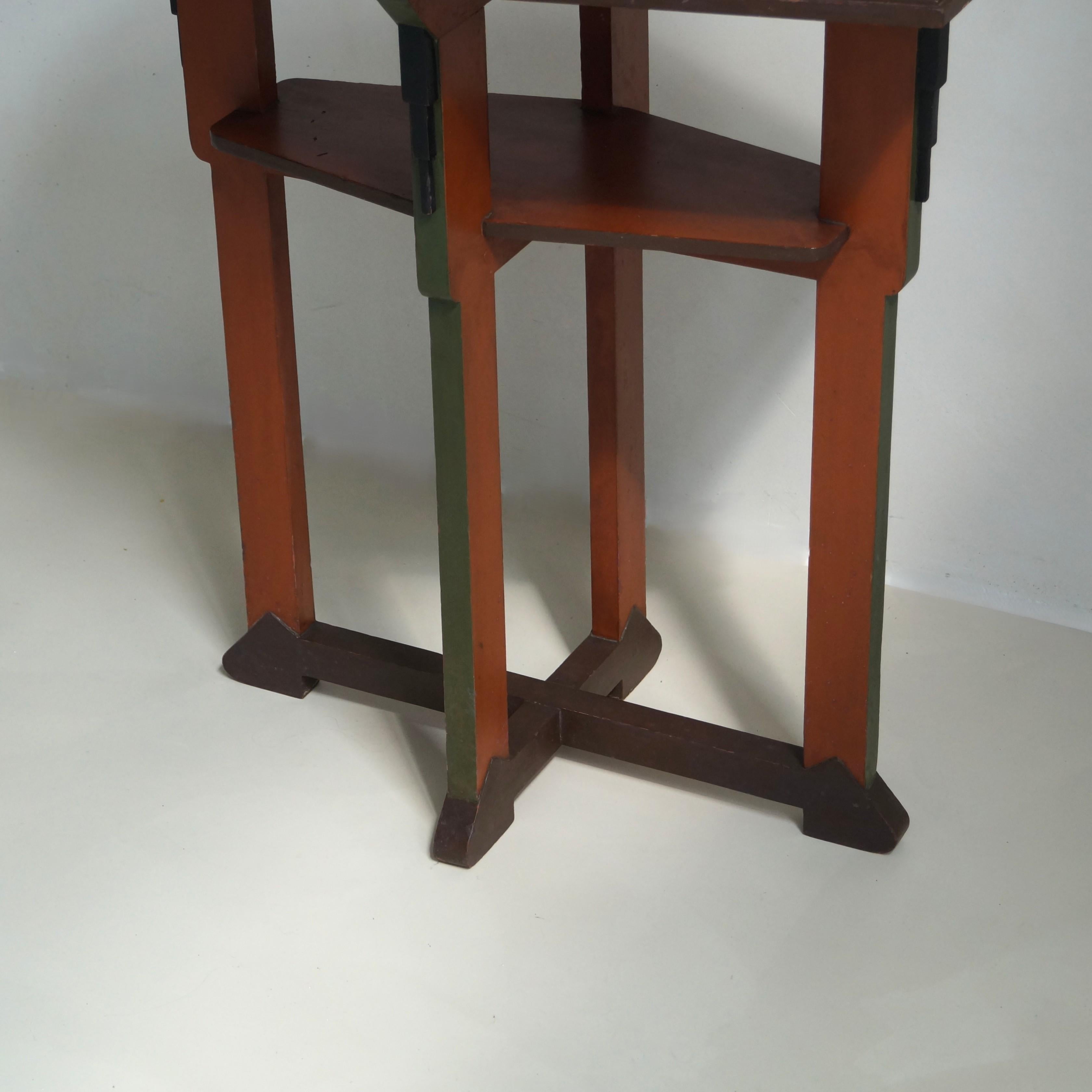 Dutch Art Deco Amsterdam School table in its original paint, 1920s en venta 5