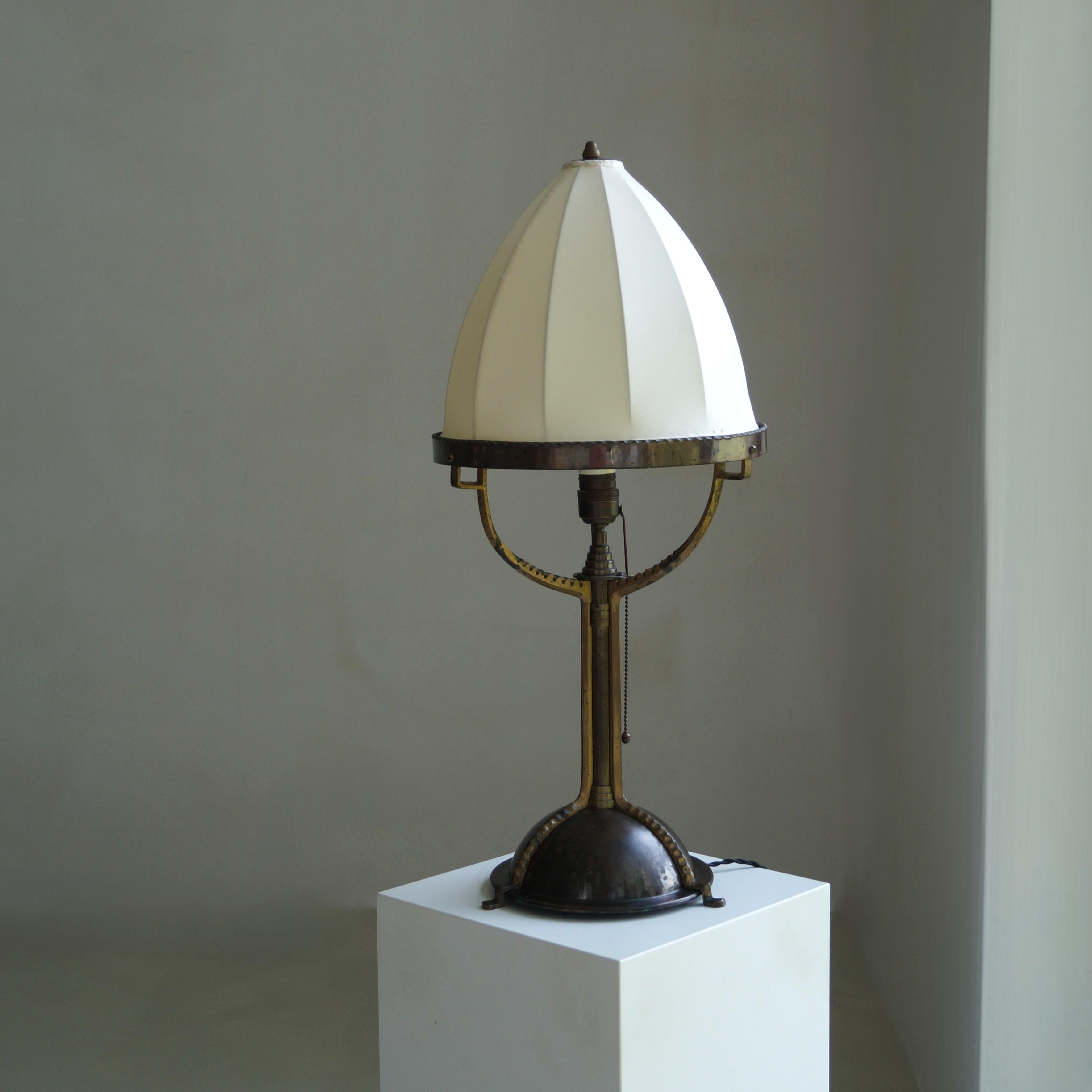 Lámpara de sobremesa holandesa Art Déco de la Escuela de Ámsterdam de Winkelman & Van der Bijl, años 20 en venta 6