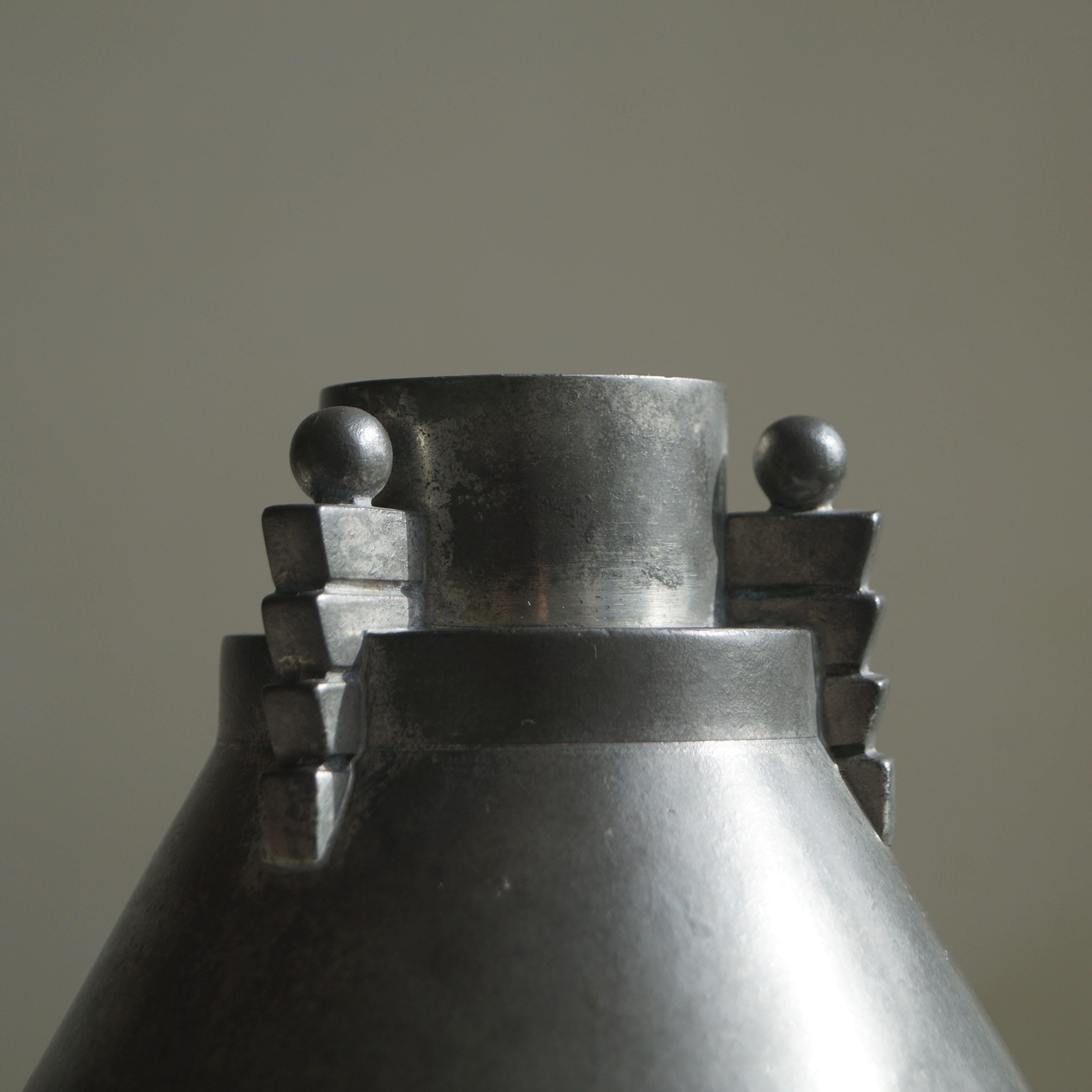 Dutch Art Deco Amsterdam School vase by Daalderop, 1920s 5