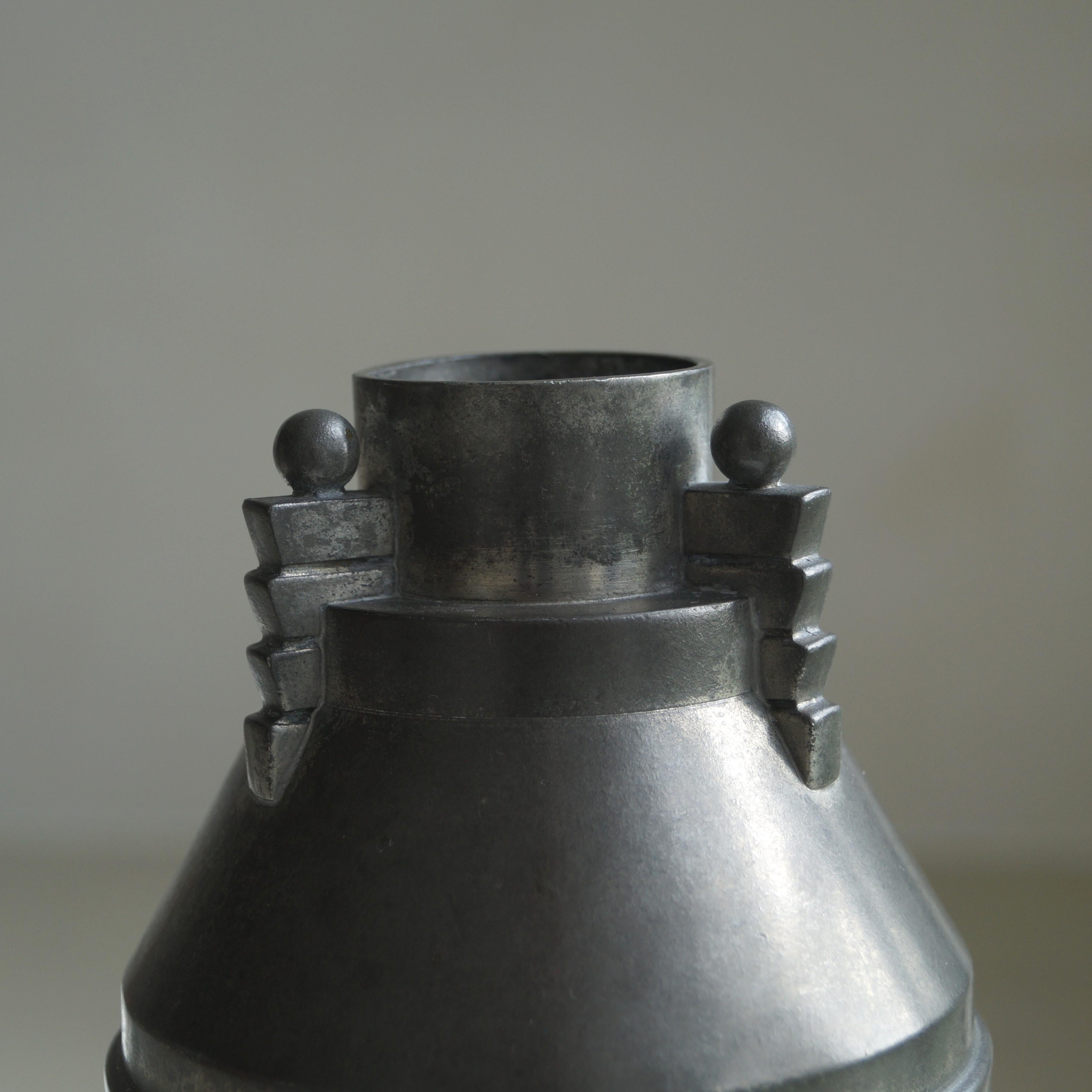 Dutch Art Deco Amsterdam School vase by Daalderop, 1920s 6