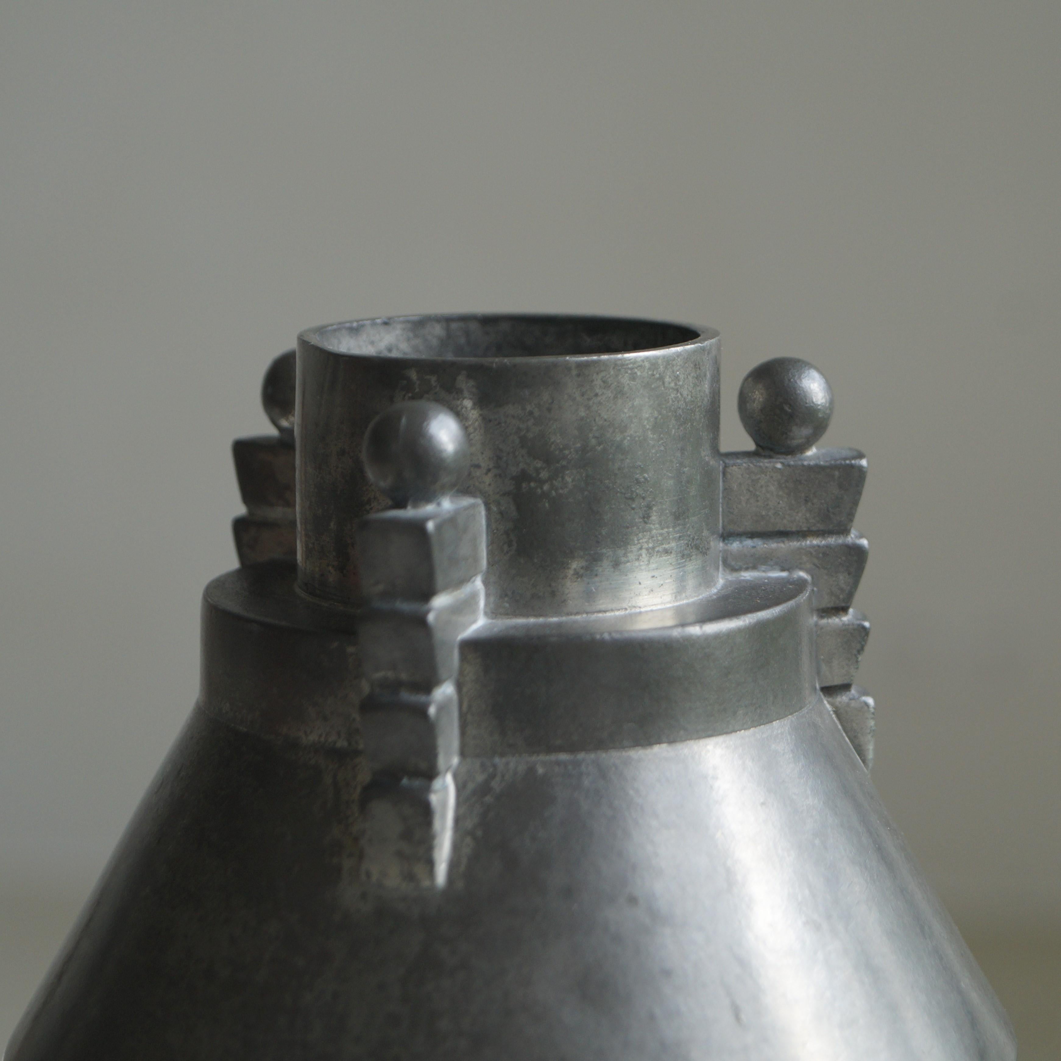 Dutch Art Deco Amsterdam School vase by Daalderop, 1920s 7