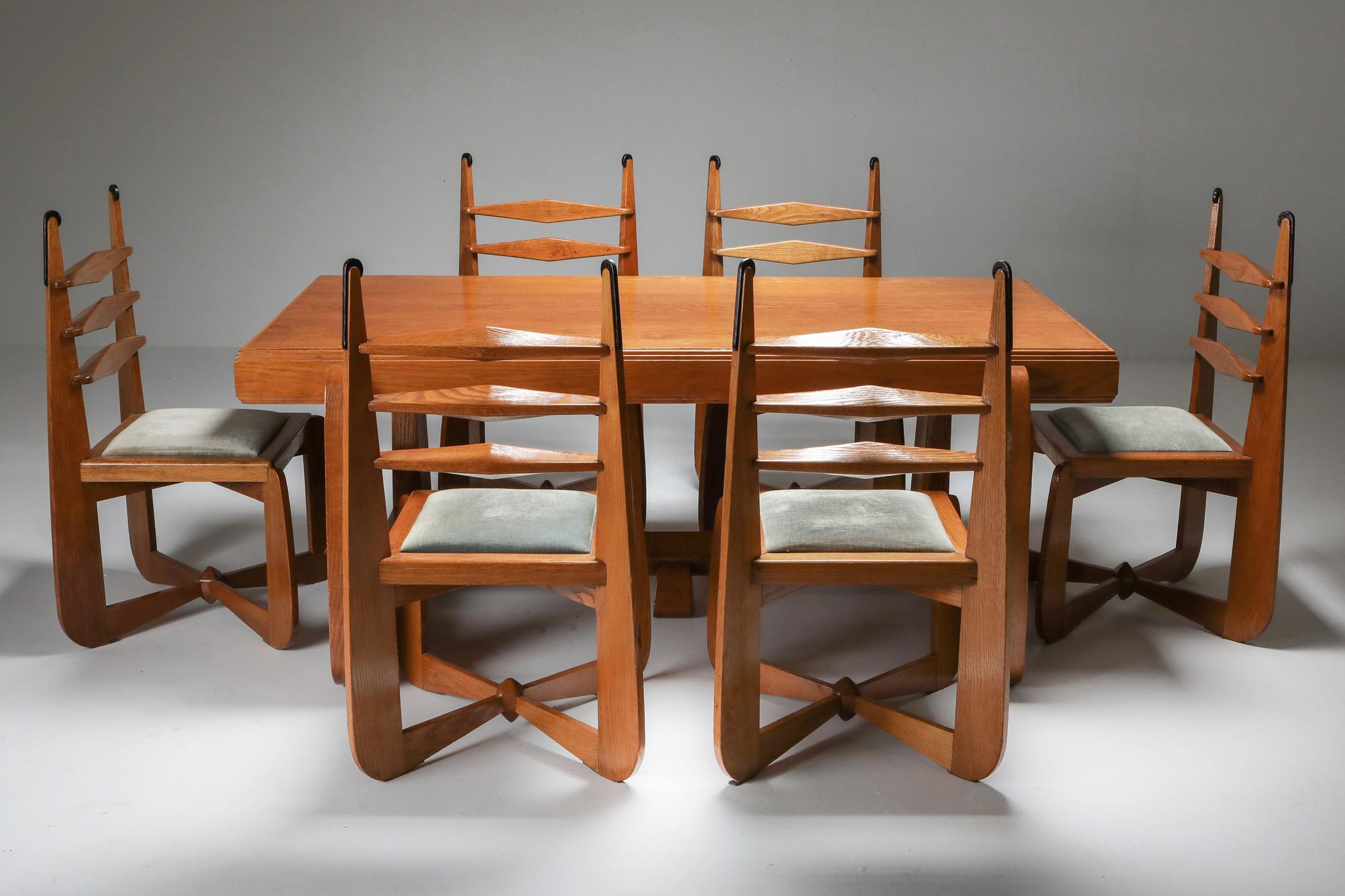 Amsterdam School Art Deco Expressive Oak Dining Table, Netherlands, 1930s For Sale 5