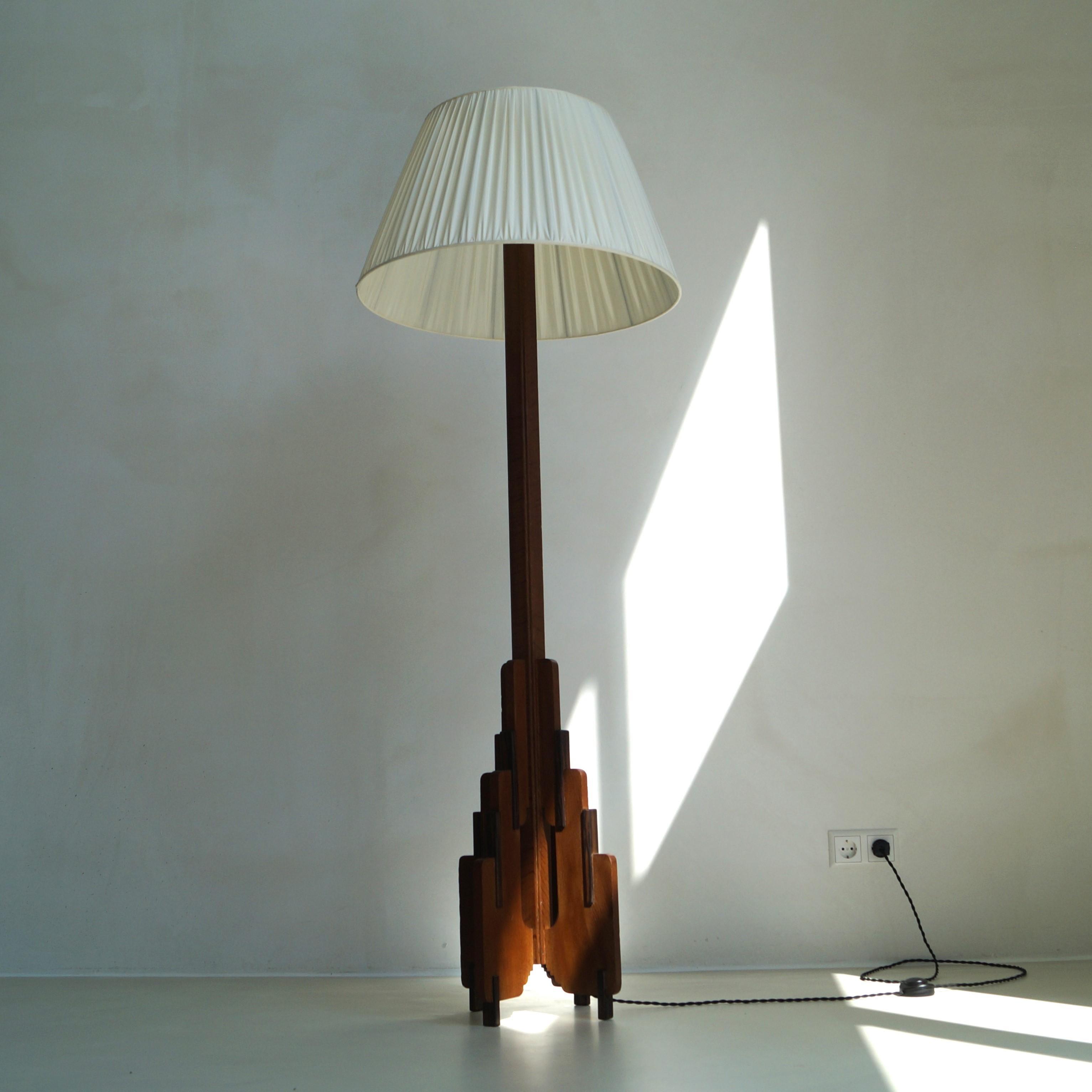 Dutch Art Deco Floor Lamp by P.E.L. Izeren for De Genneper Molen, 1920s 6