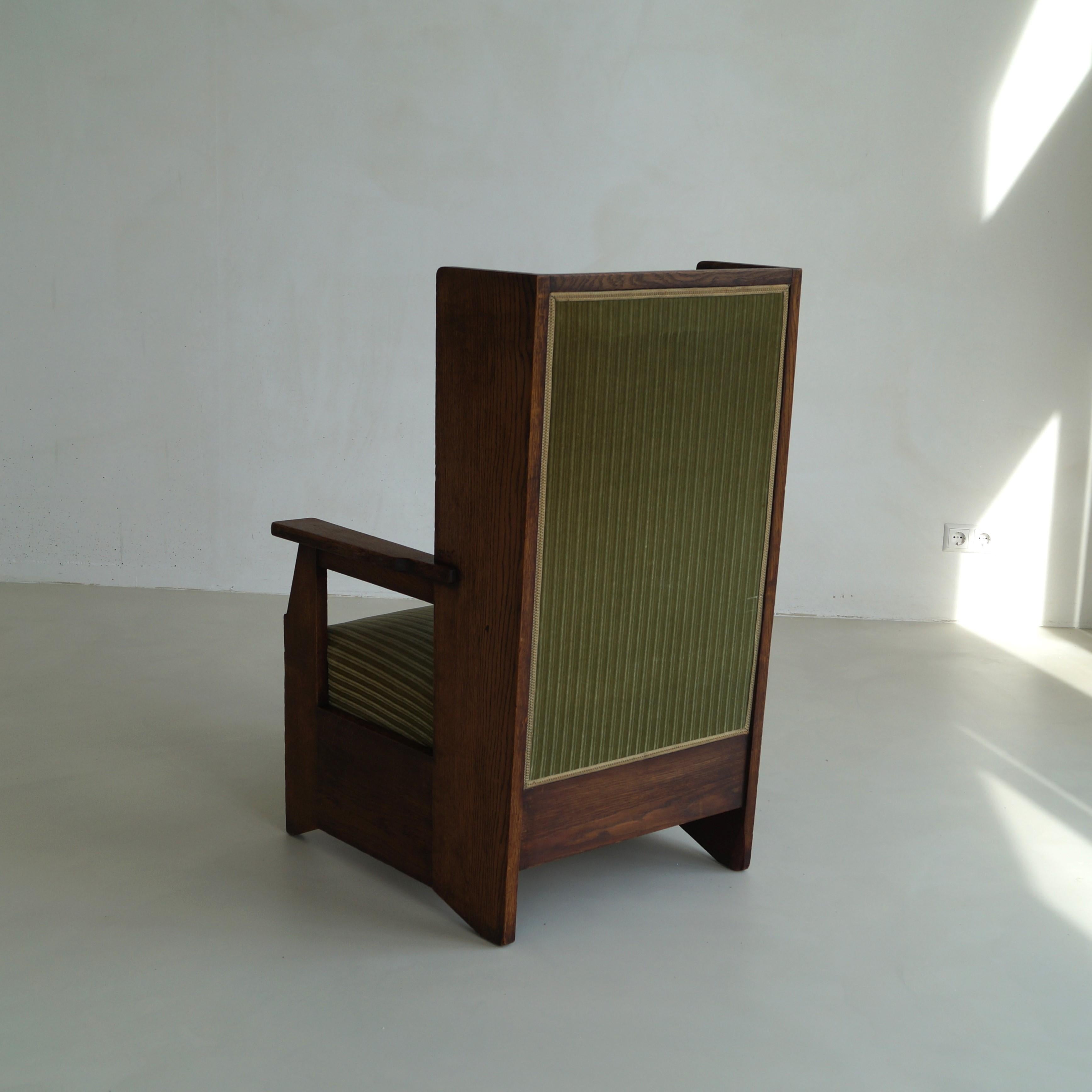 Dutch Art Deco Haagse School high back chair by Hendrik Wouda for Pander, 1924 For Sale 3