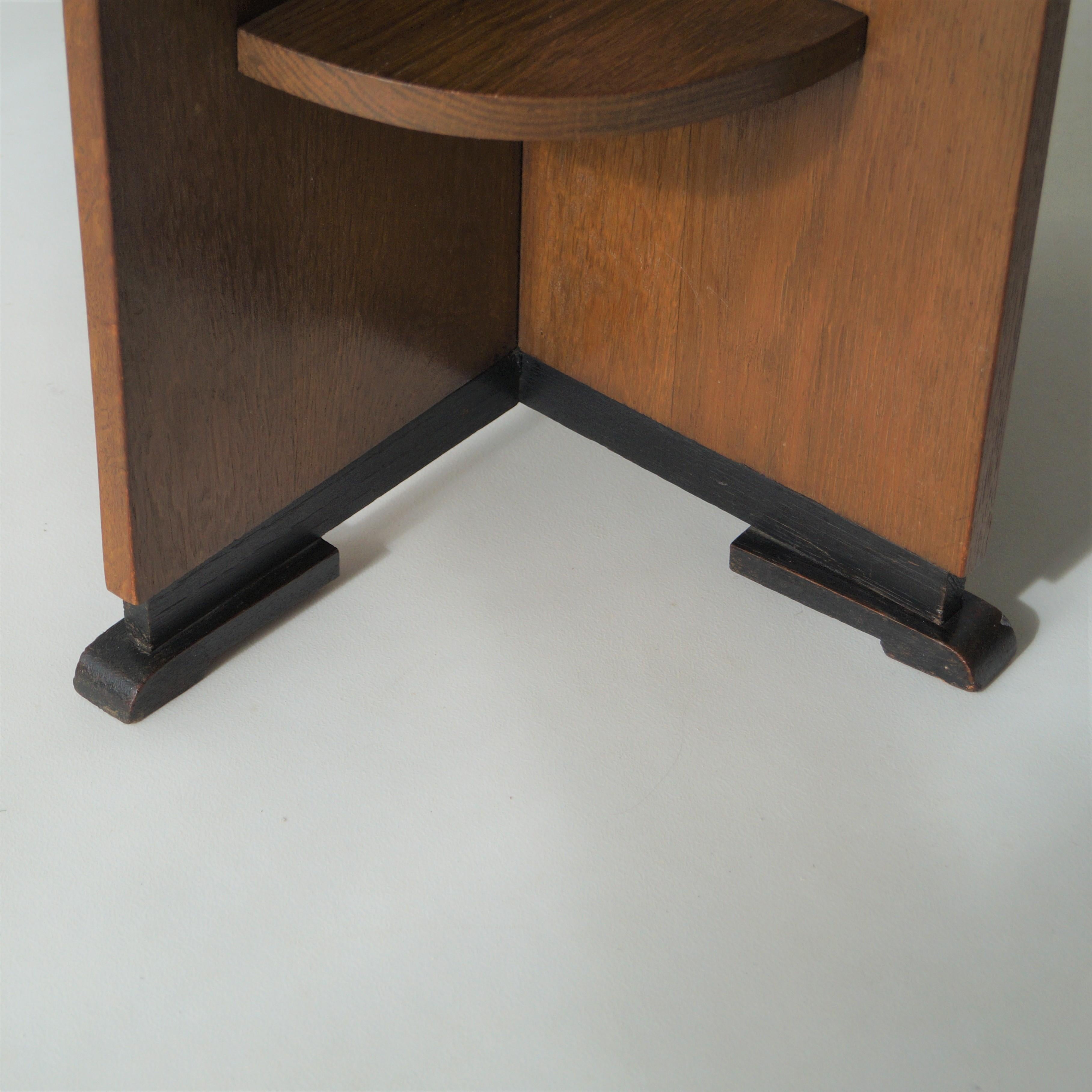 Dutch Art Deco (Haagse School) Occasional Table with Modernist Lines, 1920s 5