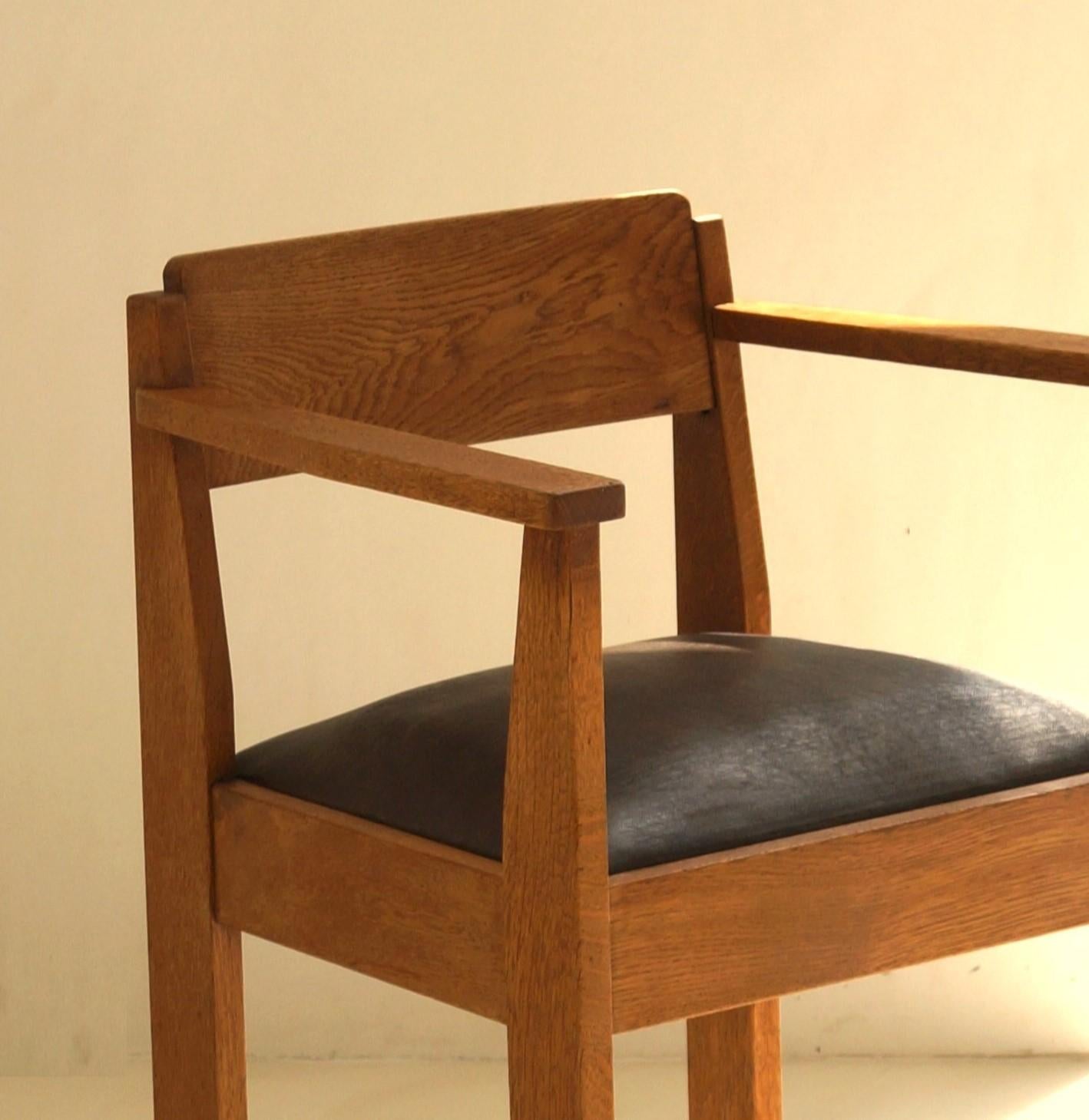 Dutch Art Deco Haagse School rationalist desk chair, 1920s For Sale 7
