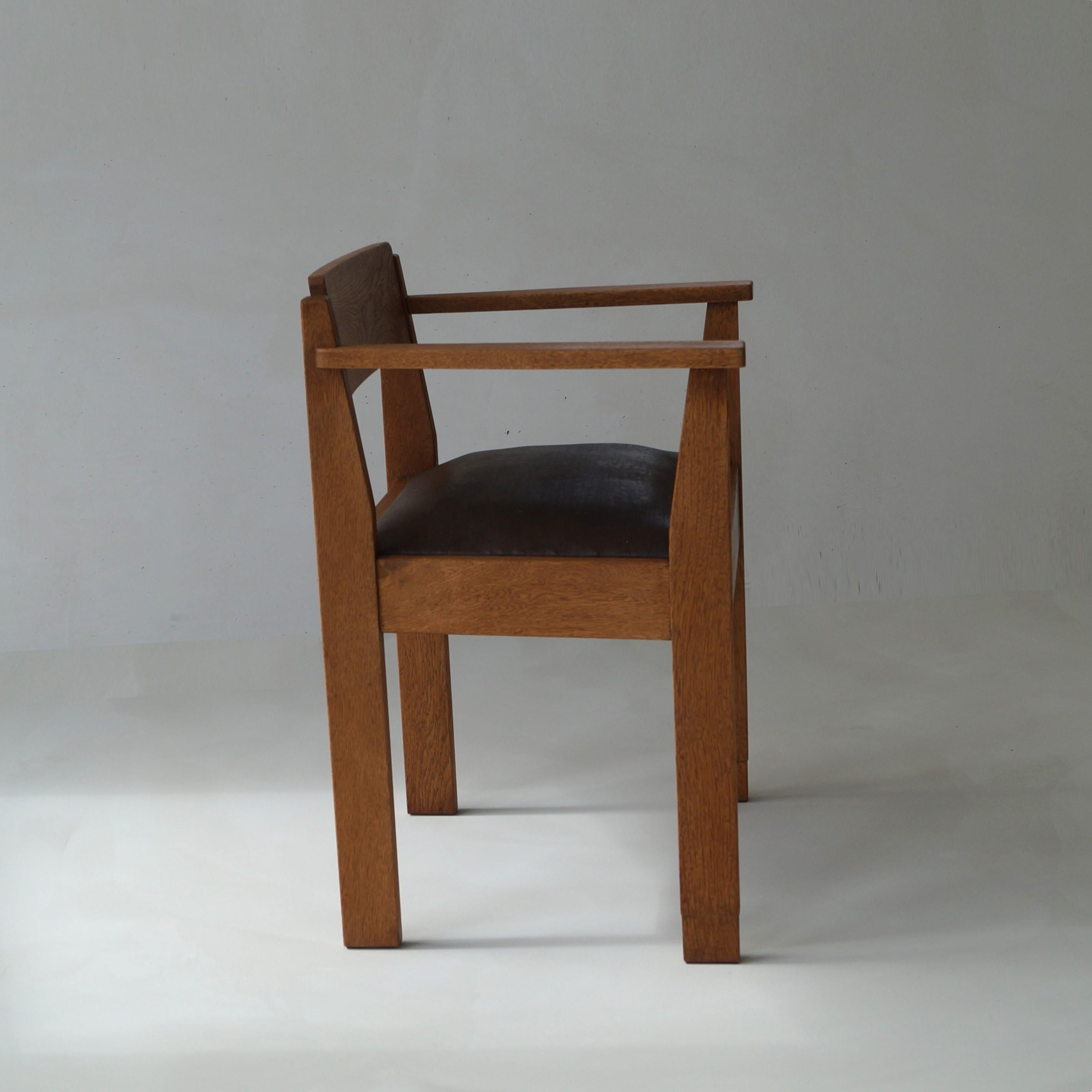 Dutch Art Deco Haagse School rationalist desk chair, 1920s For Sale 1