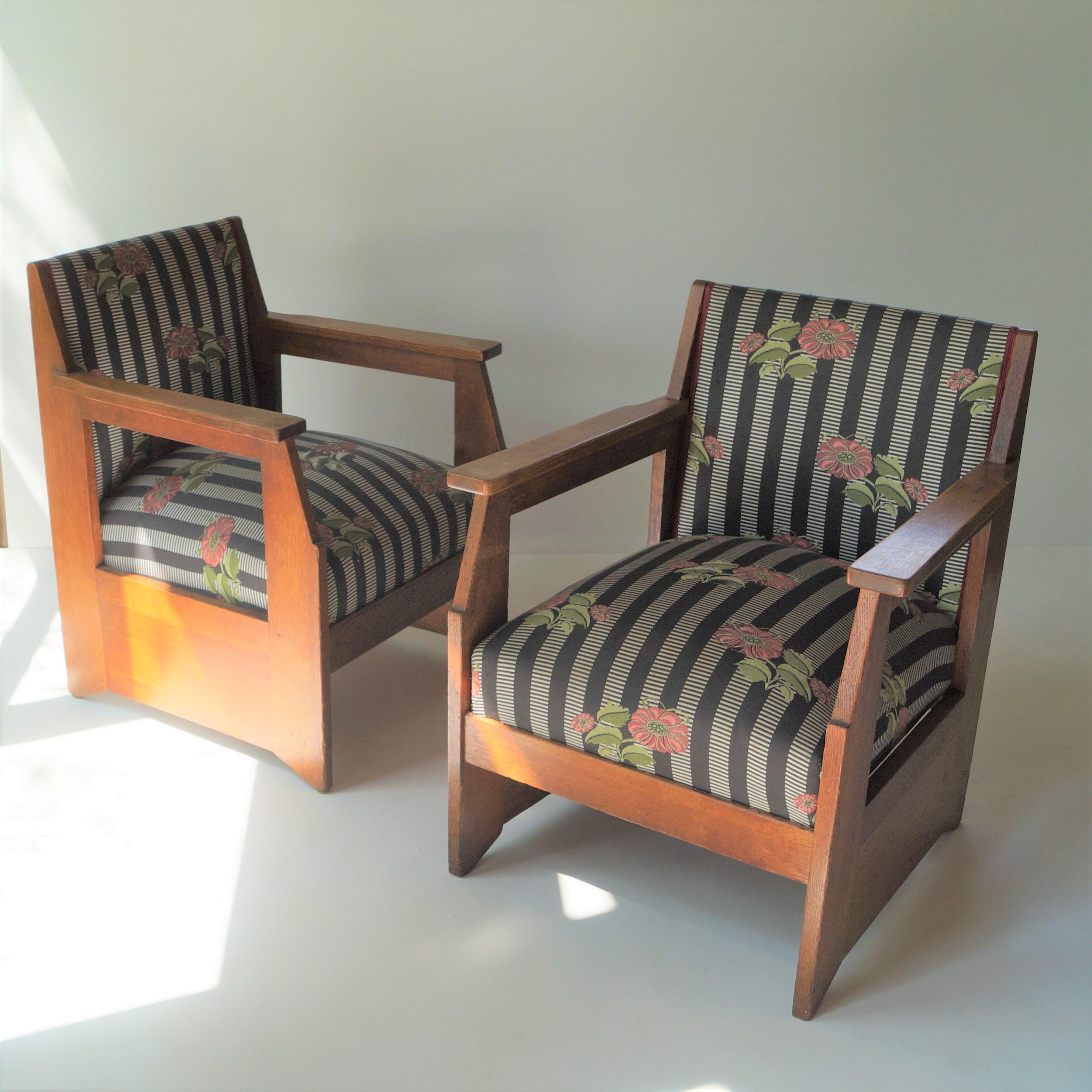 Rather rare to find set of armchairs by Hendrik Wouda for Pander & sons, 1924. One of the signature designs by Hendrik Wouda, also depicted in the most referenced monographs about his life and work (picture included). A similar chair is also