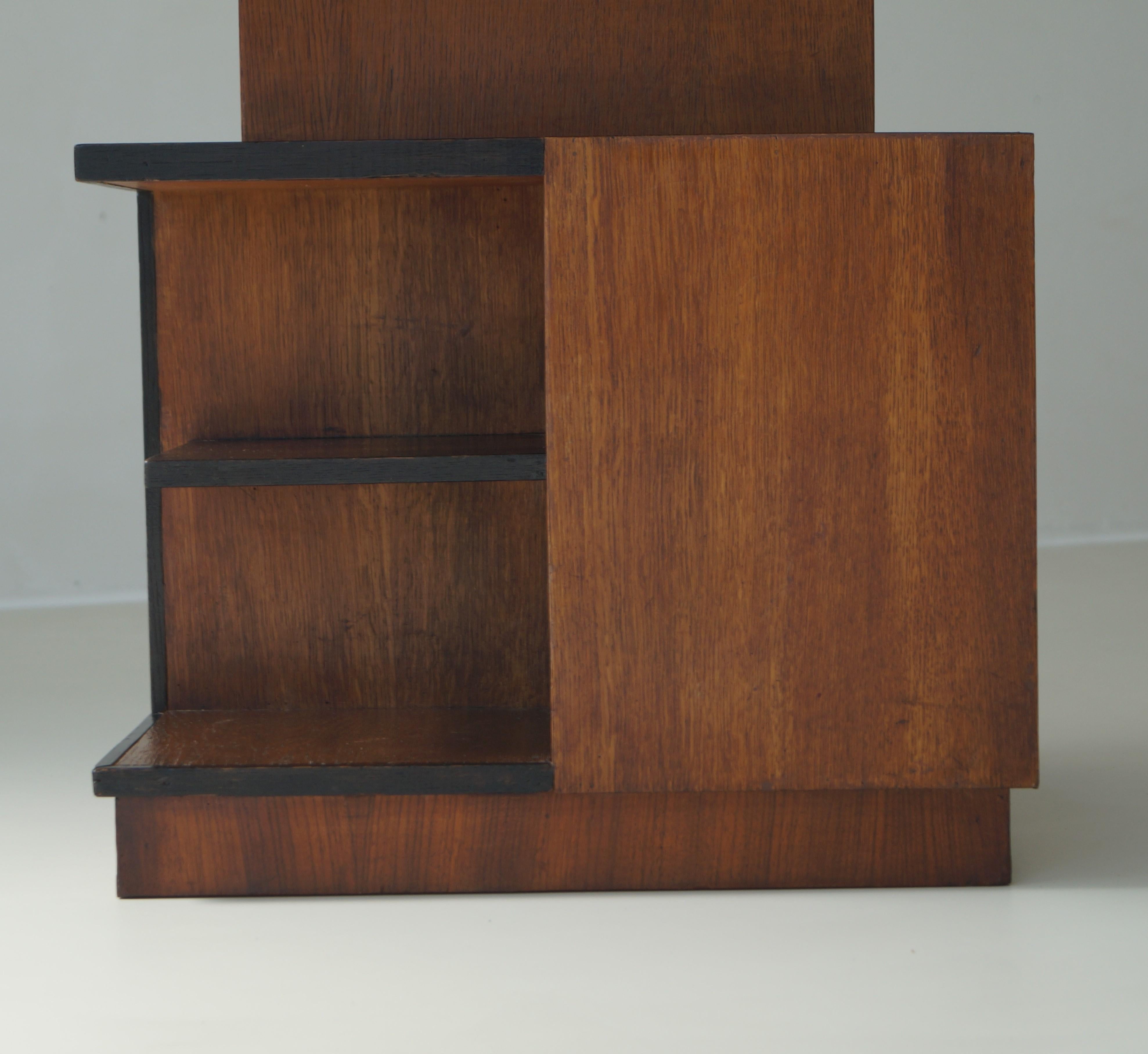 Dutch Art Deco modernist and cubist side table with storage, 1920s 4
