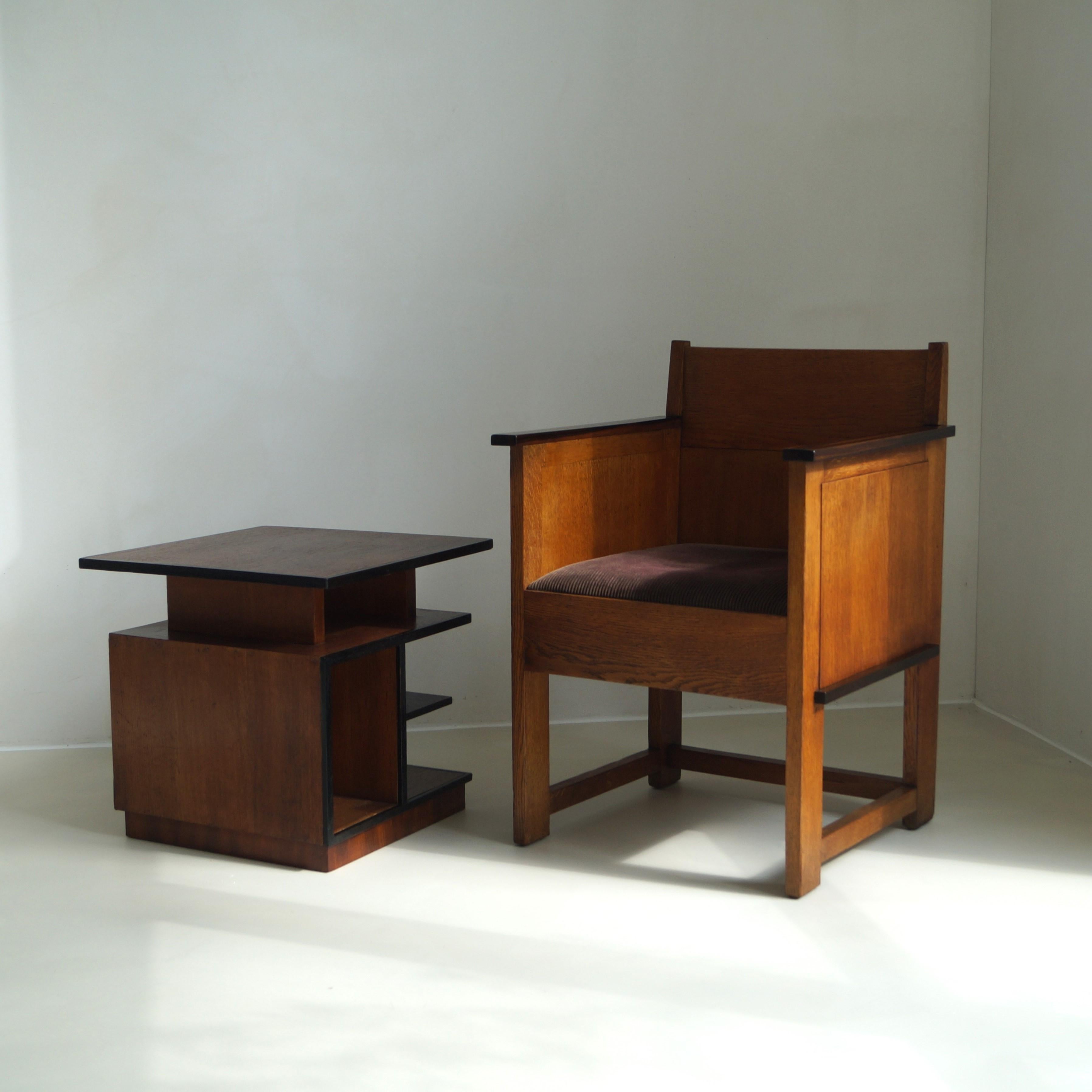 Dutch Art Deco modernist and cubist side table with storage, 1920s 10