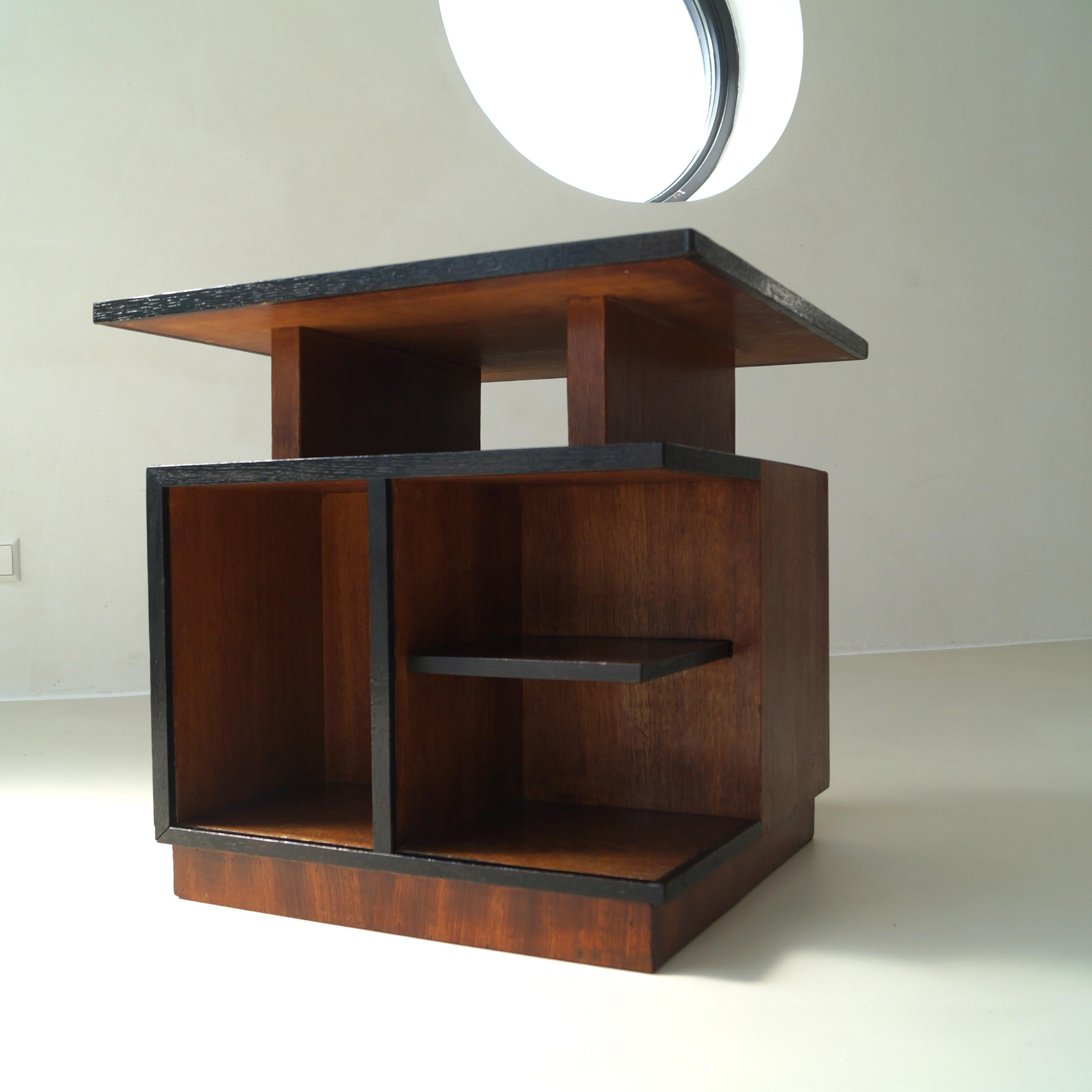 Hand-Crafted Dutch Art Deco modernist and cubist side table with storage, 1920s