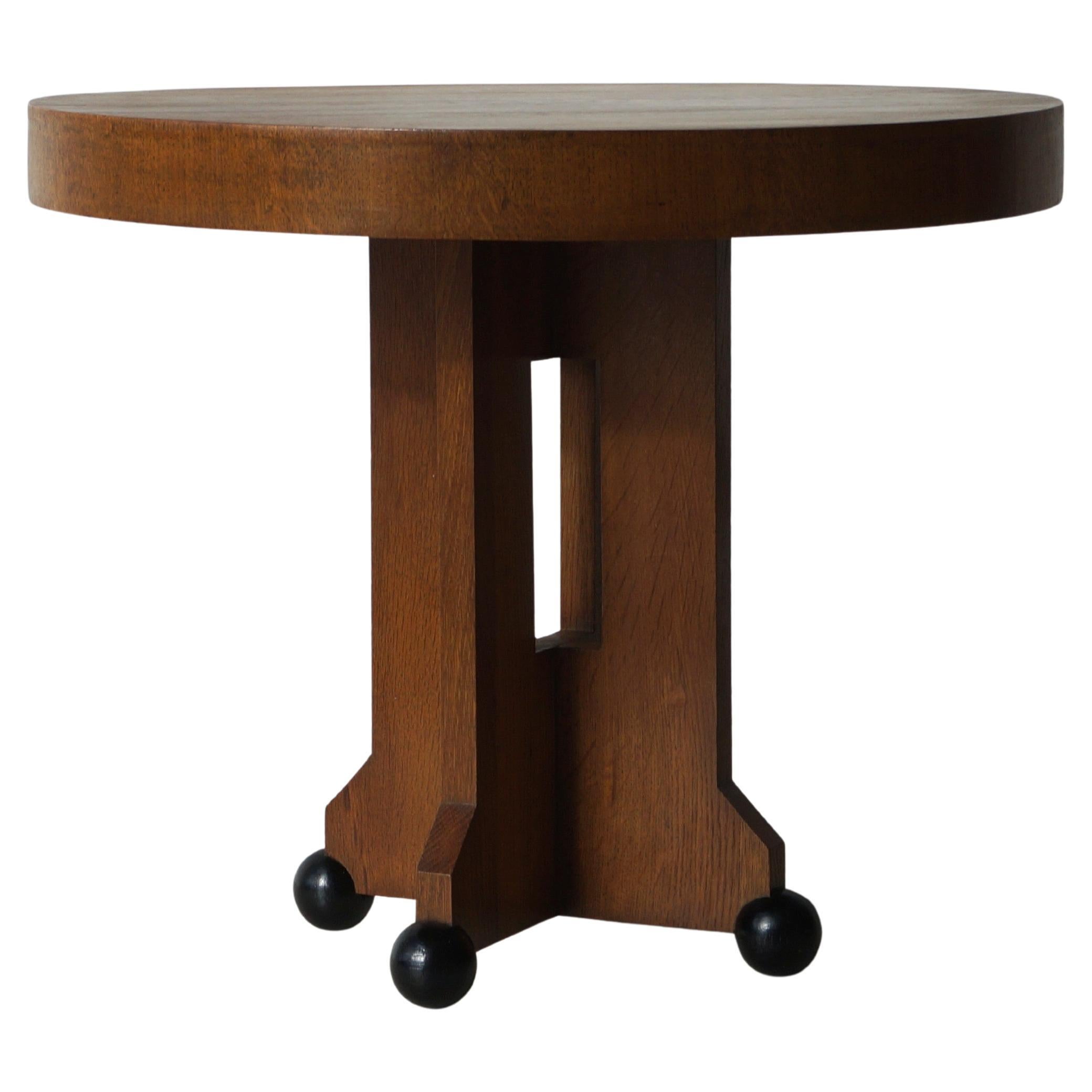 Dutch Art Deco modernist coffee table on ball feet, 1920s For Sale