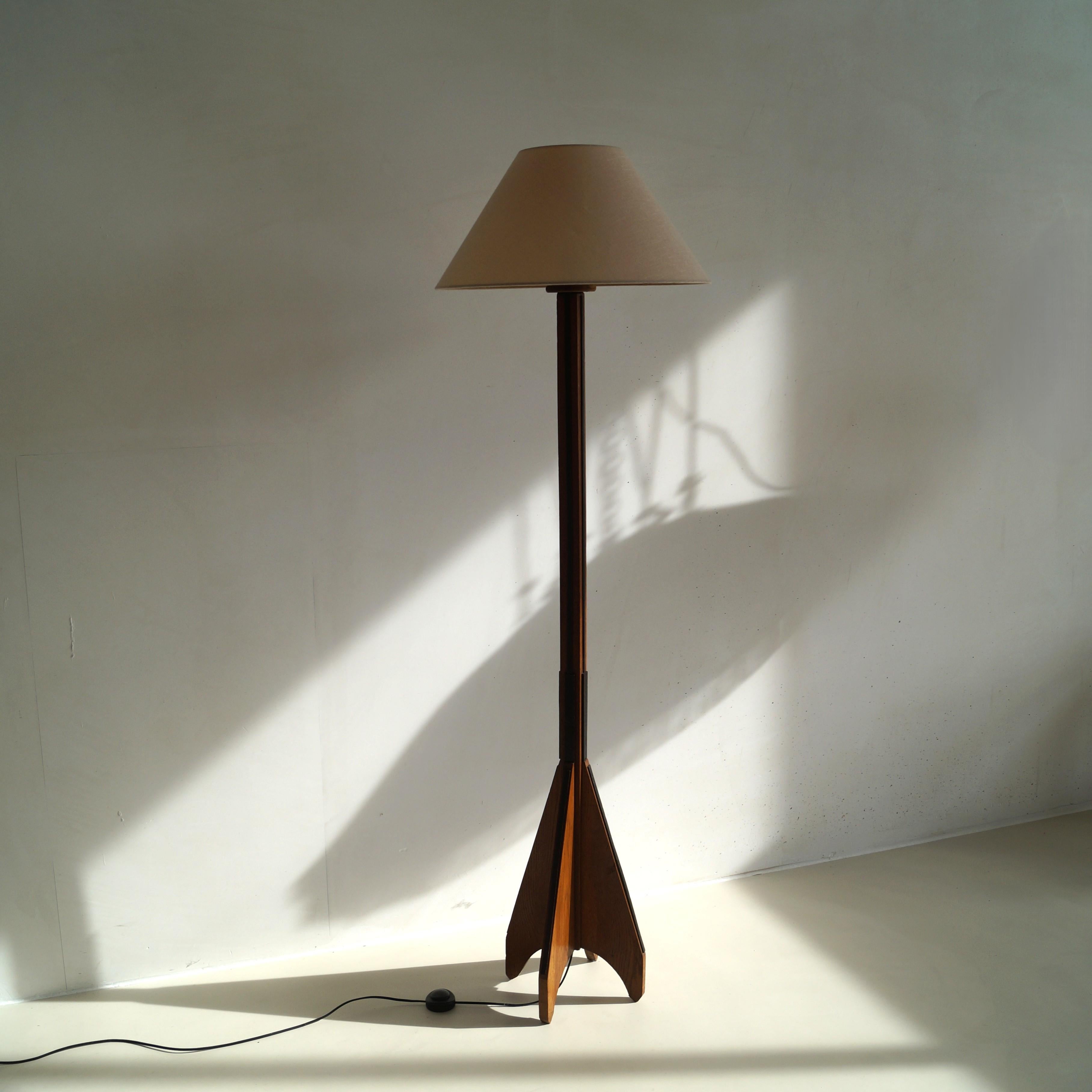 Lampada da terra olandese in stile Art Déco modernista, anni '20 1