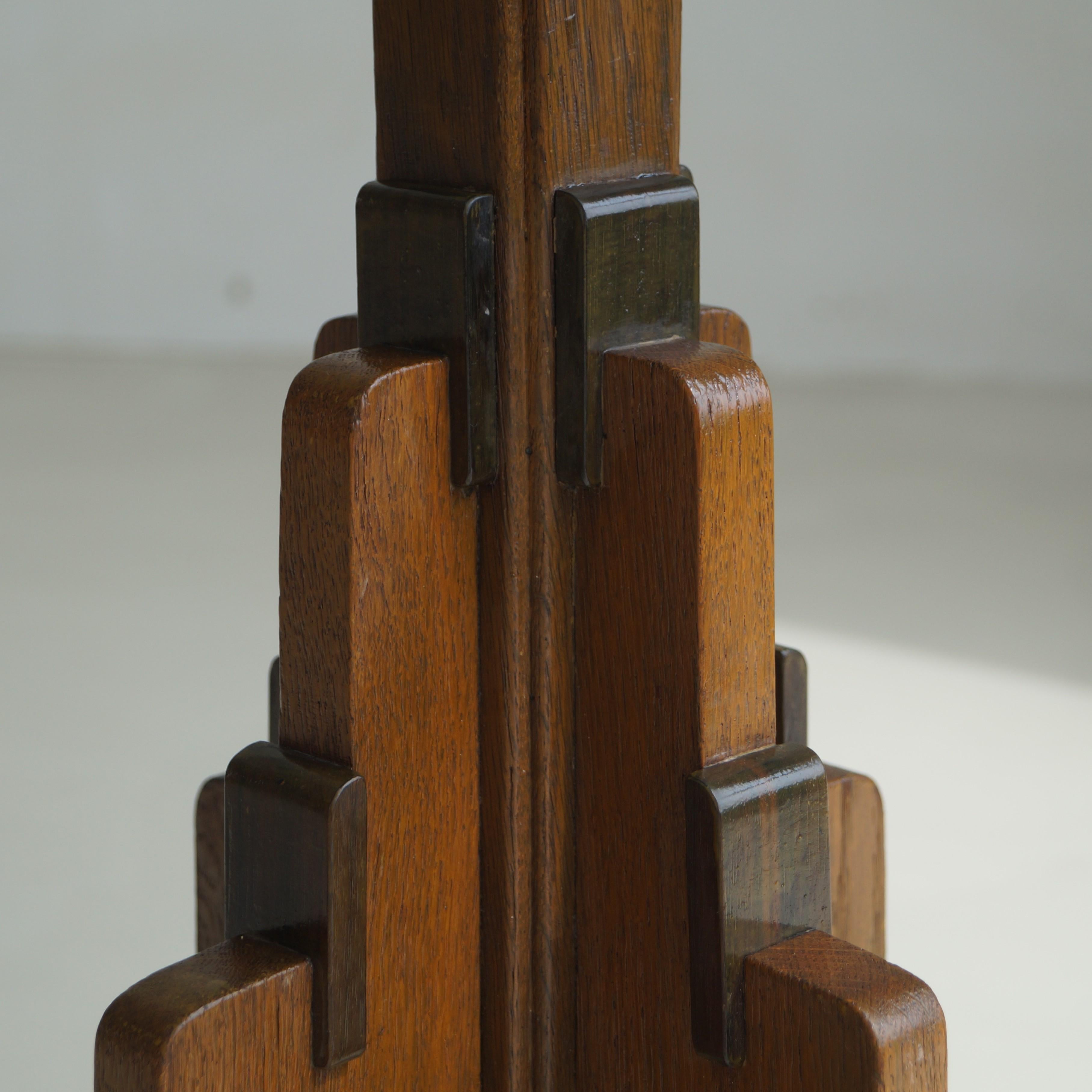 Early 20th Century Dutch Art Deco Modernist Haagse School pedestal, 1920s For Sale