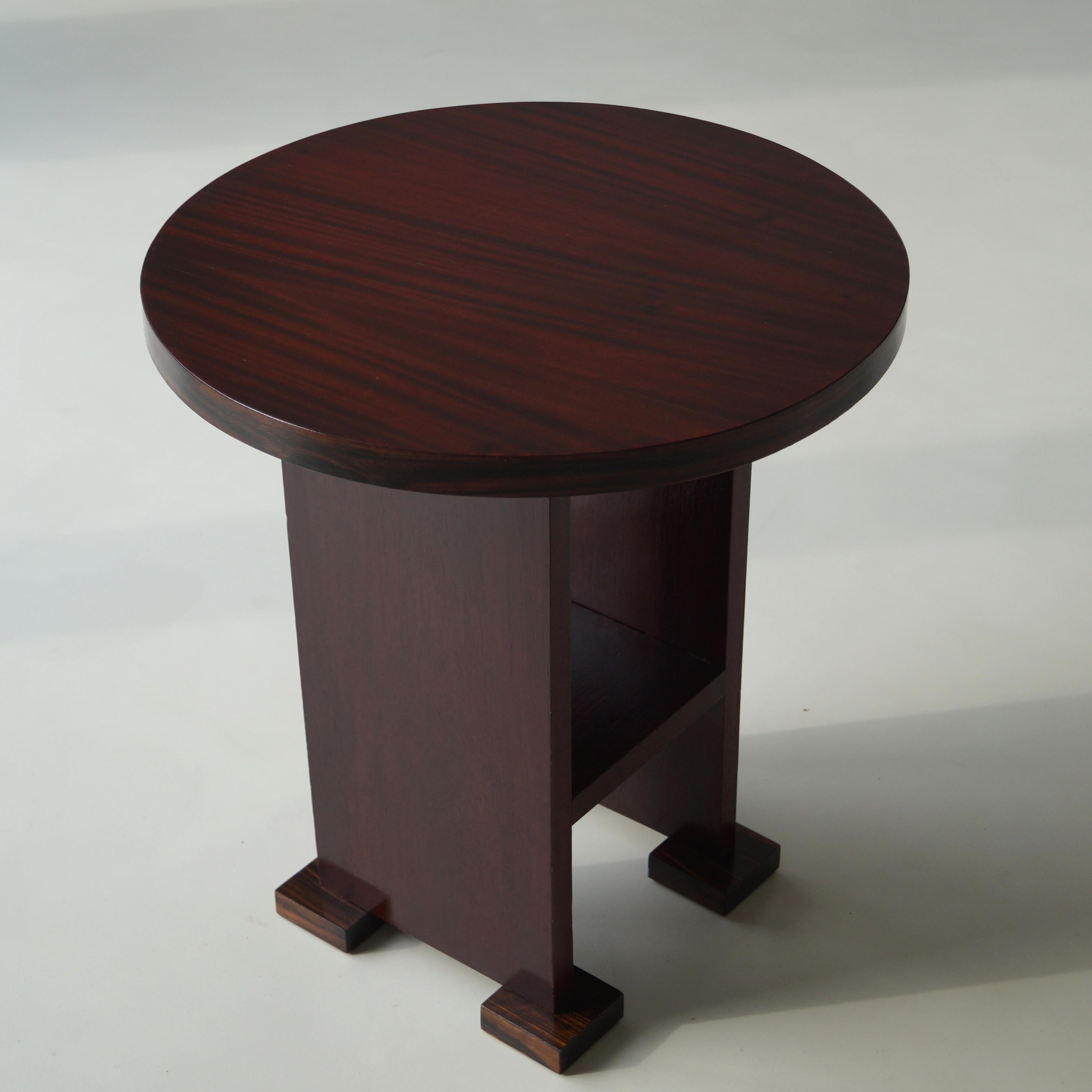 Dutch Art Deco Modernist occasional table or side table, 1920s For Sale 7