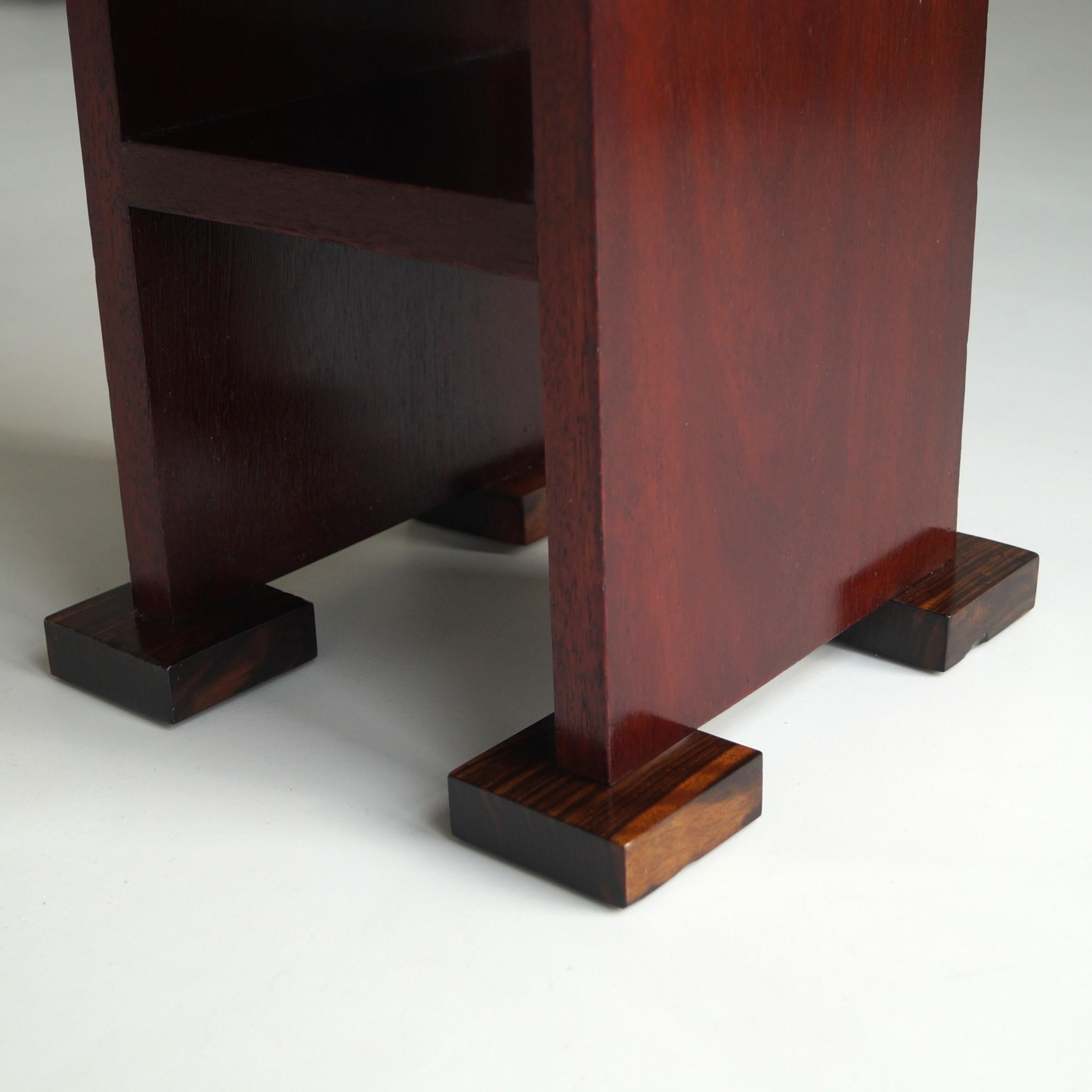Dutch Art Deco Modernist occasional table or side table, 1920s For Sale 2