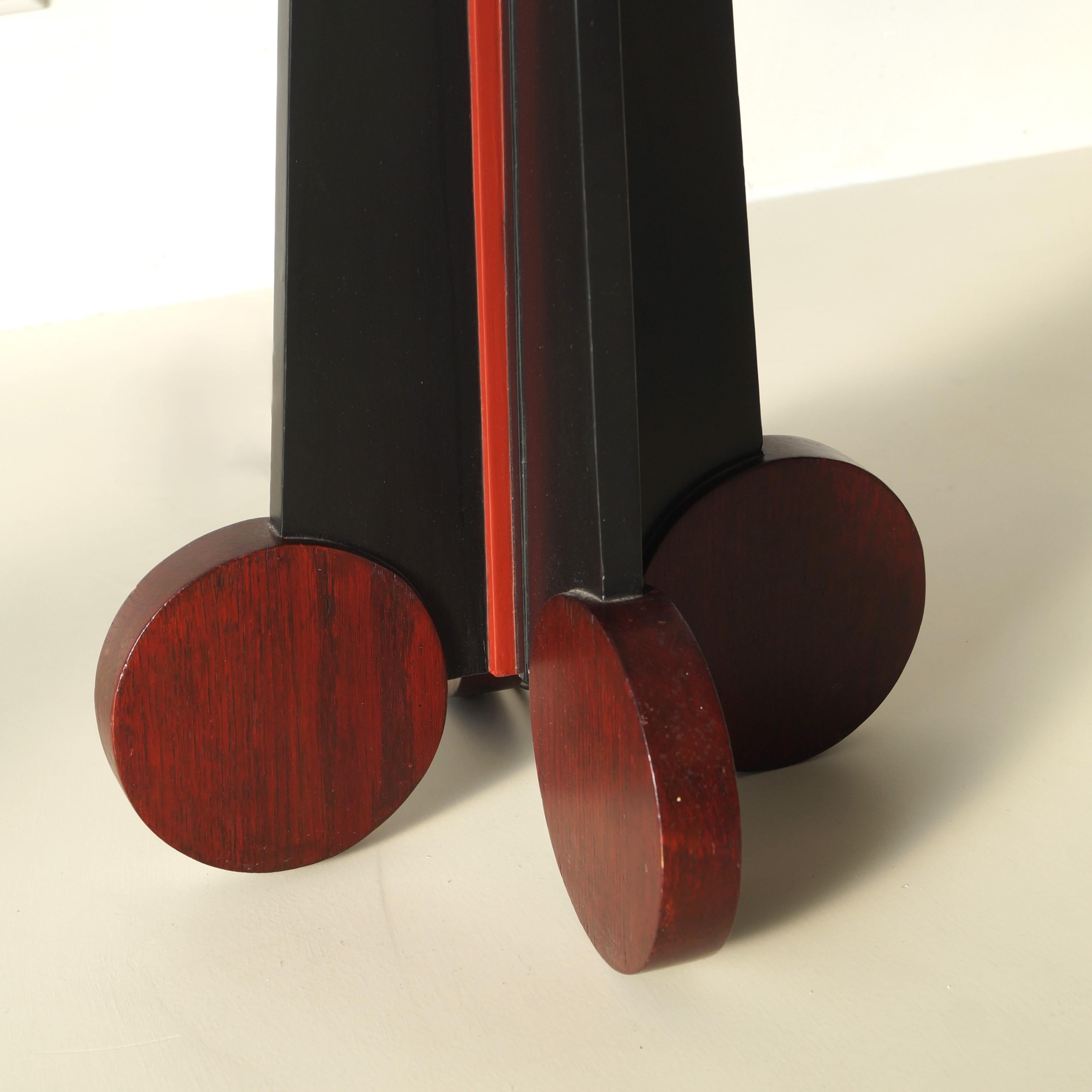 Dutch Art Deco modernist red and black floor lamp, 1920s 12
