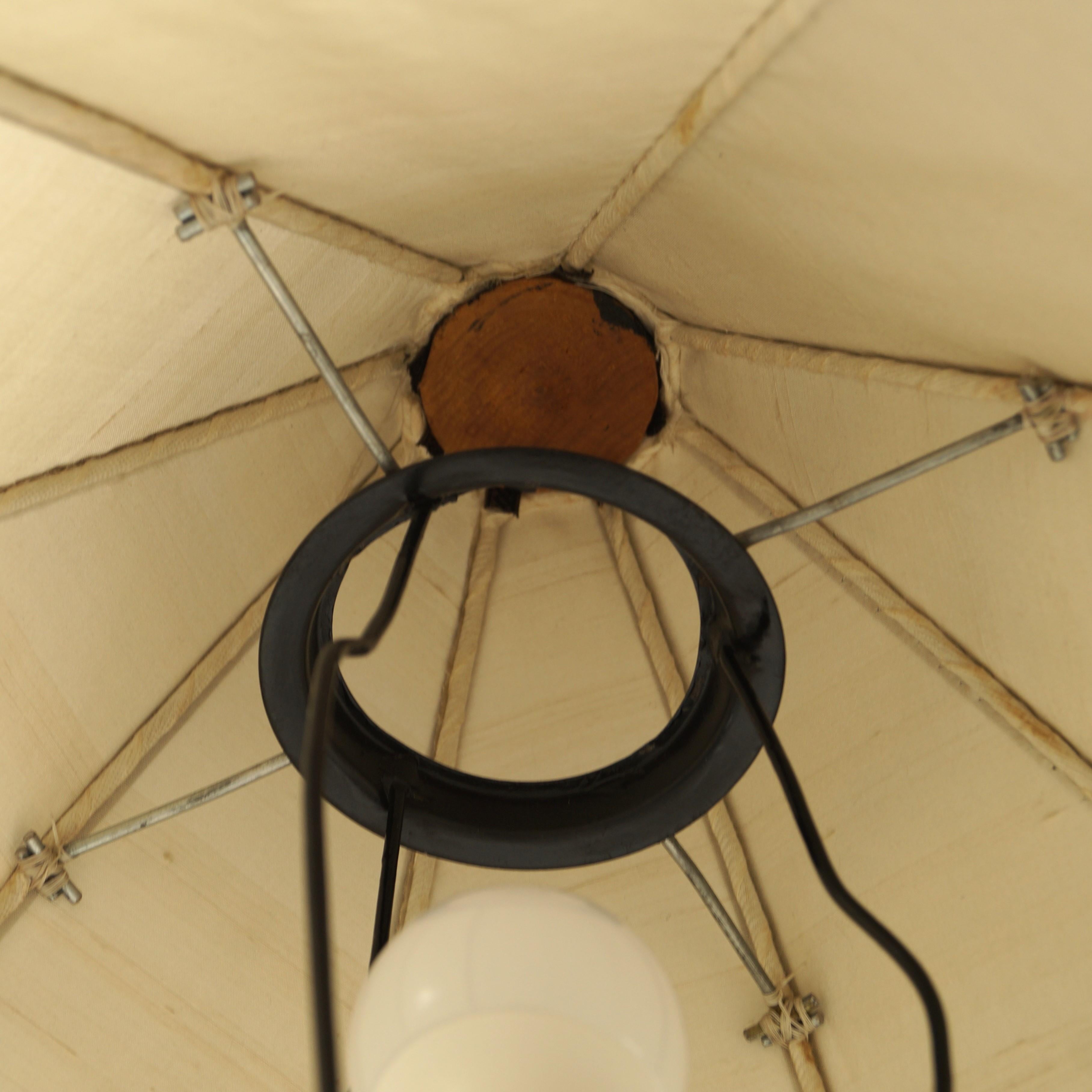 Dutch Art Deco modernist red and black floor lamp, 1920s 14