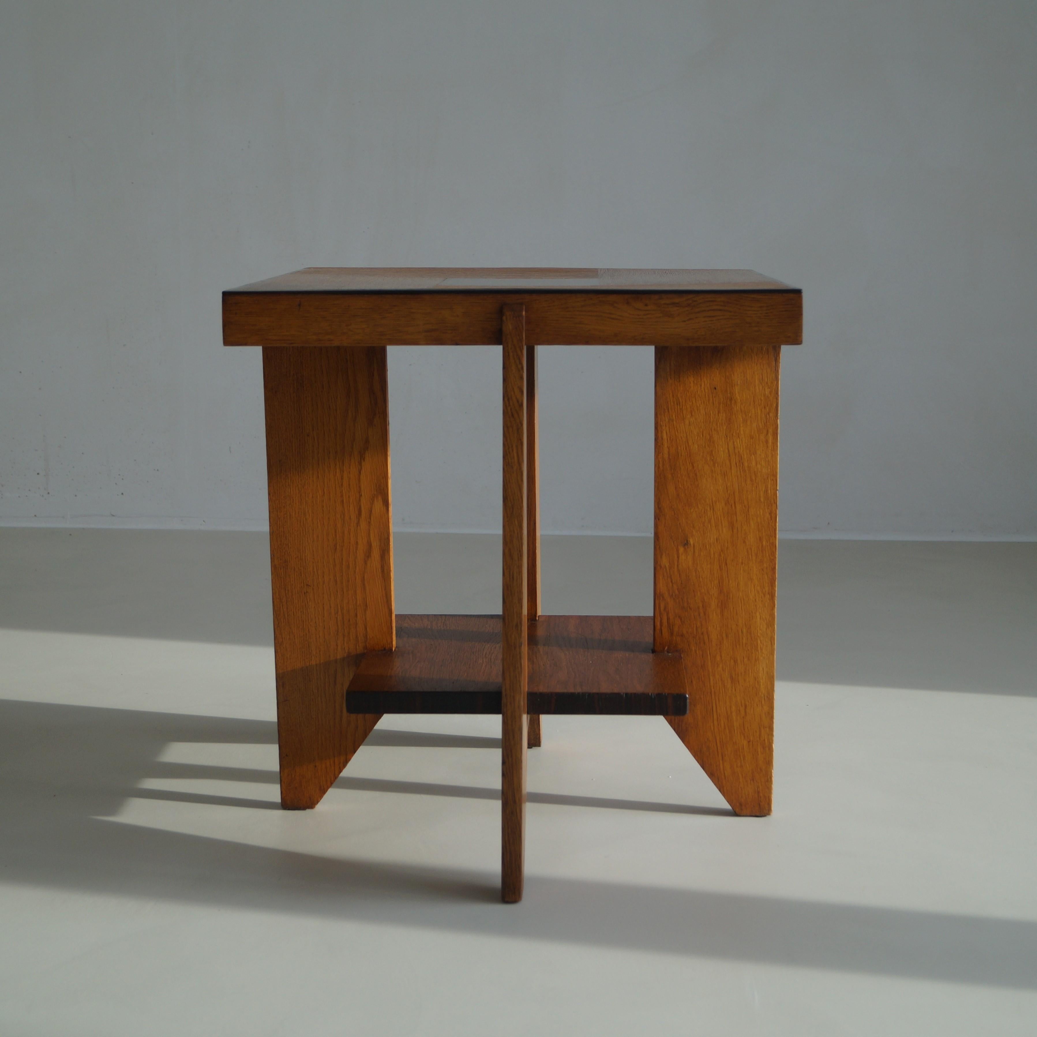 Dutch Art Deco modernist side table attributed to Hendrik Wouda, 1920s 6