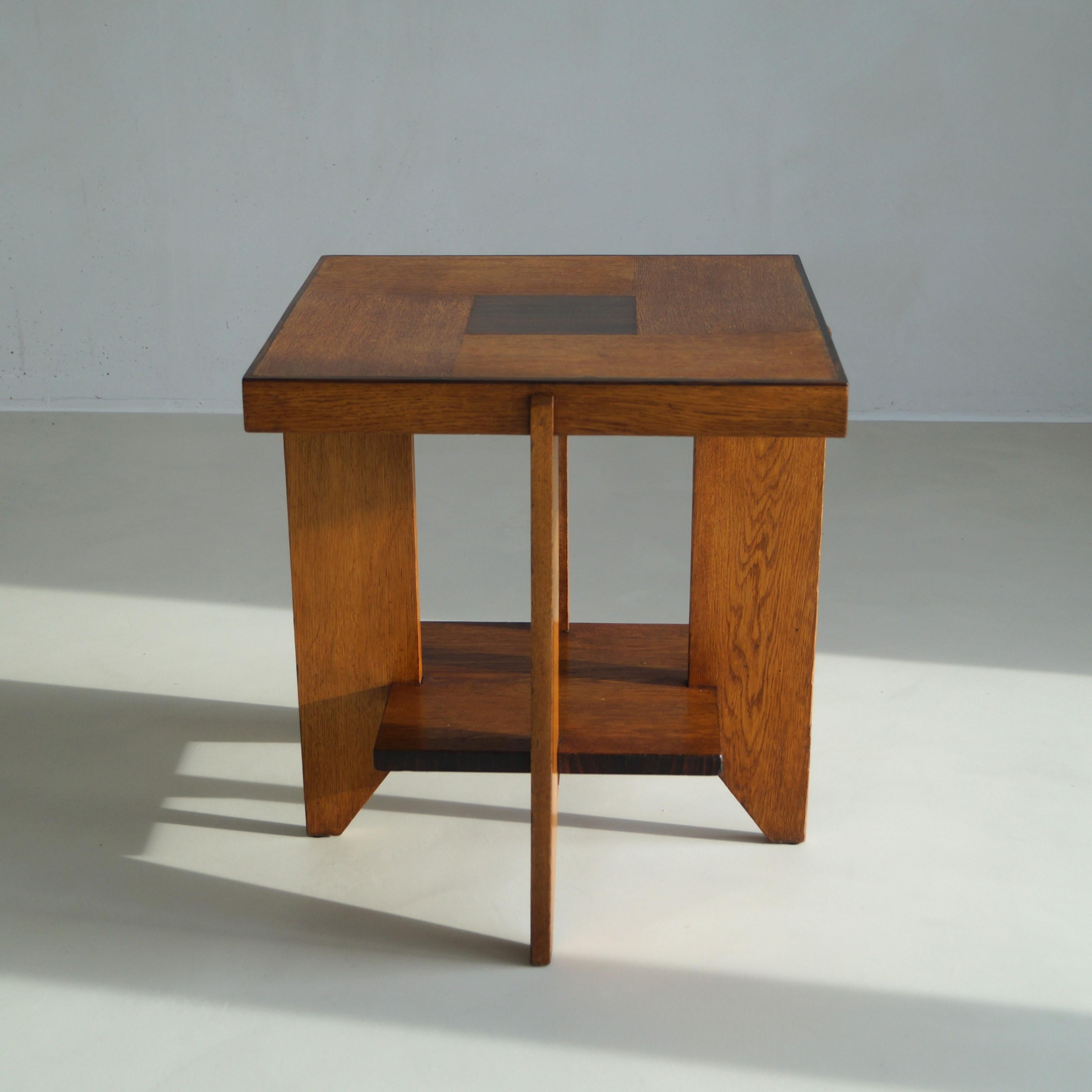 Hand-Crafted Dutch Art Deco modernist side table attributed to Hendrik Wouda, 1920s