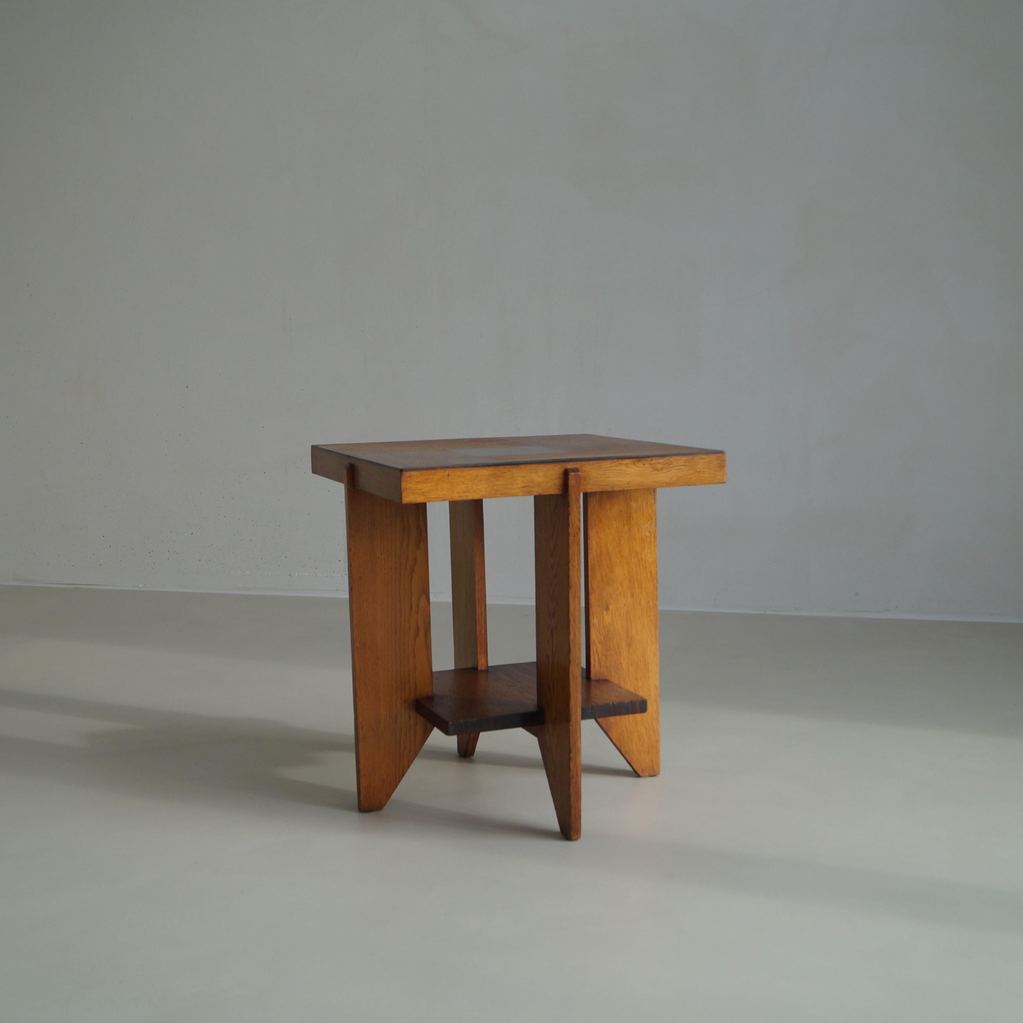 Dutch Art Deco modernist side table attributed to Hendrik Wouda, 1920s 2