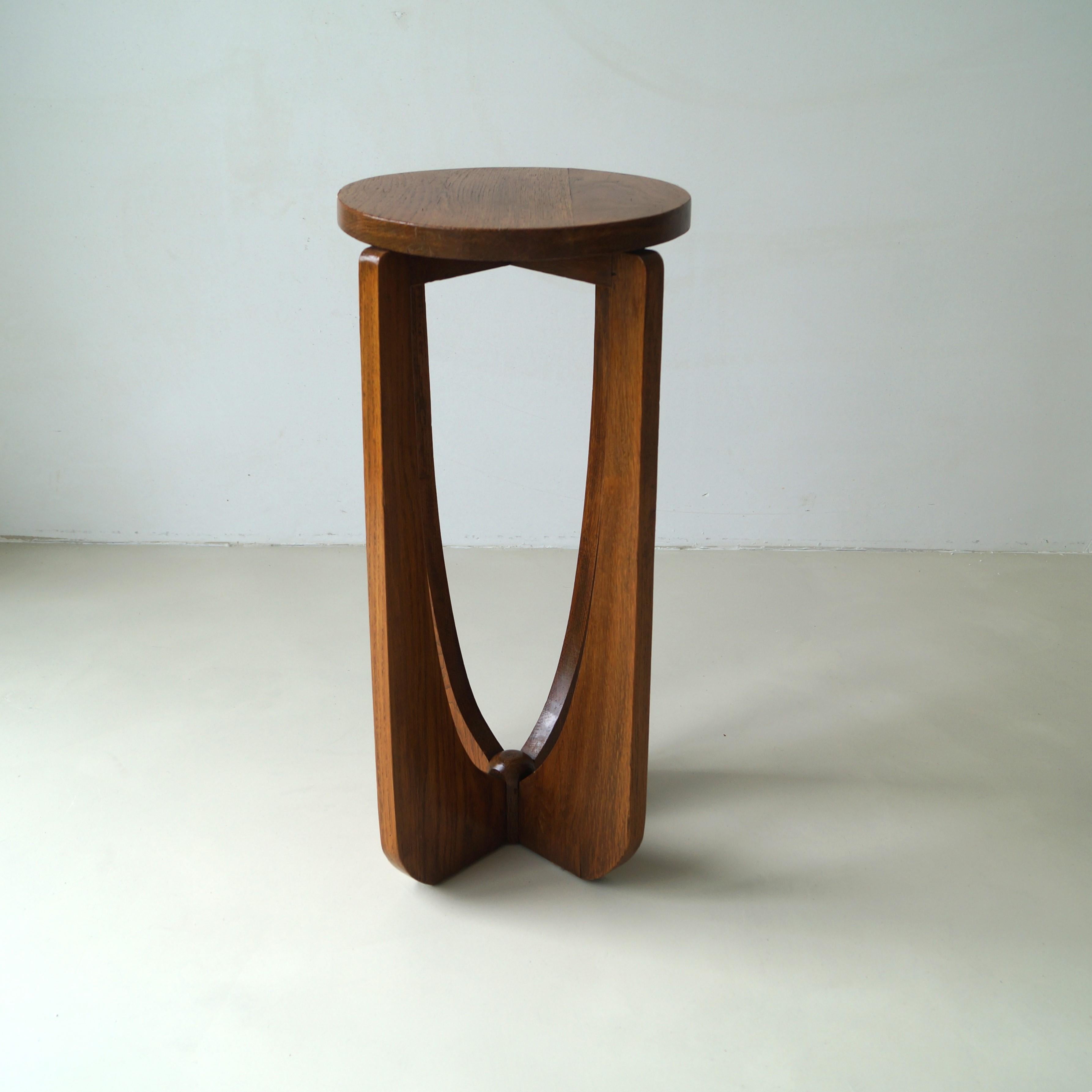 Hand-Crafted Dutch Art Deco Modernist side table or plant table, 1920s