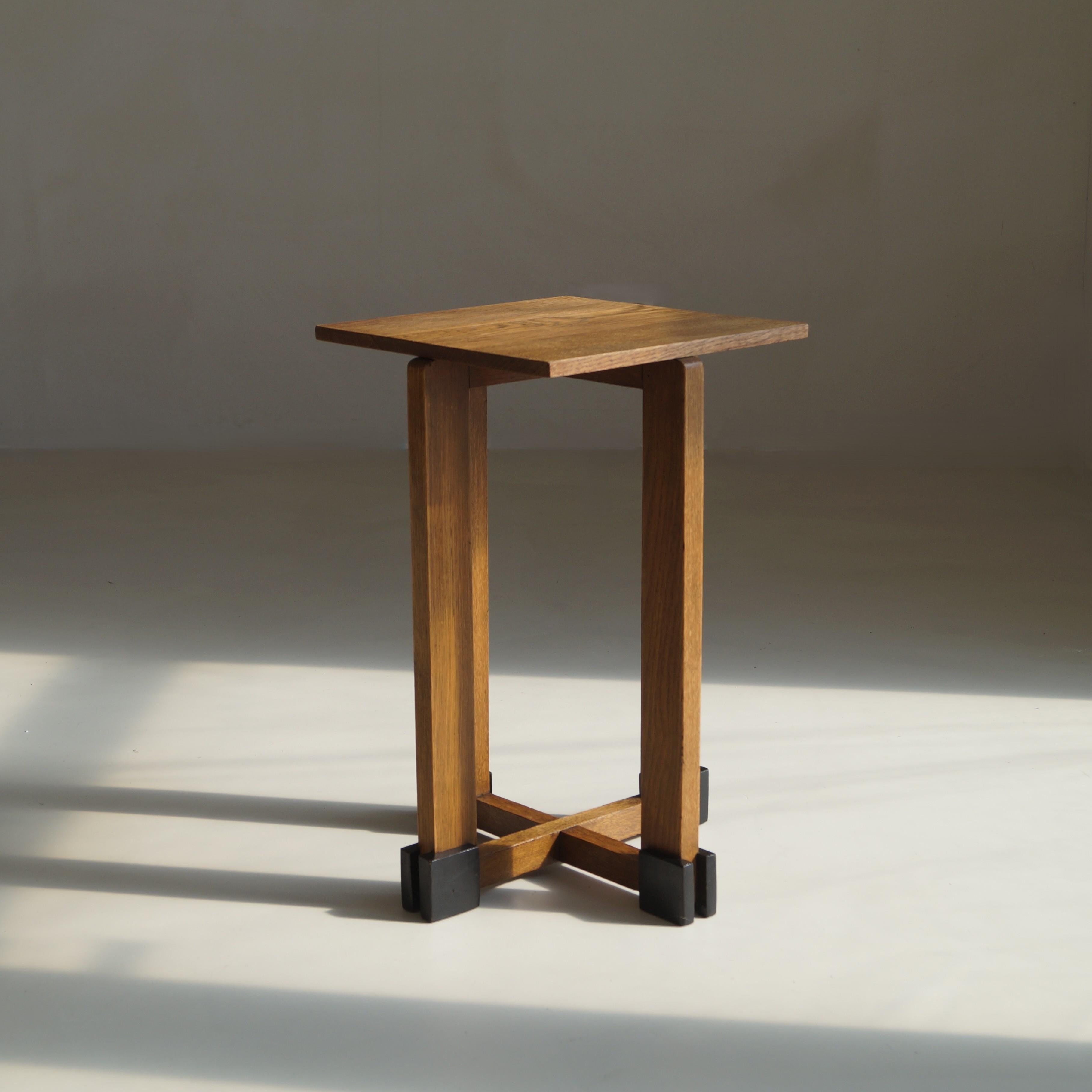 Mesa Modernista Art Decó Holandesa, J. den Drijver para ''Mobiliario De Stijl'' Roble en venta