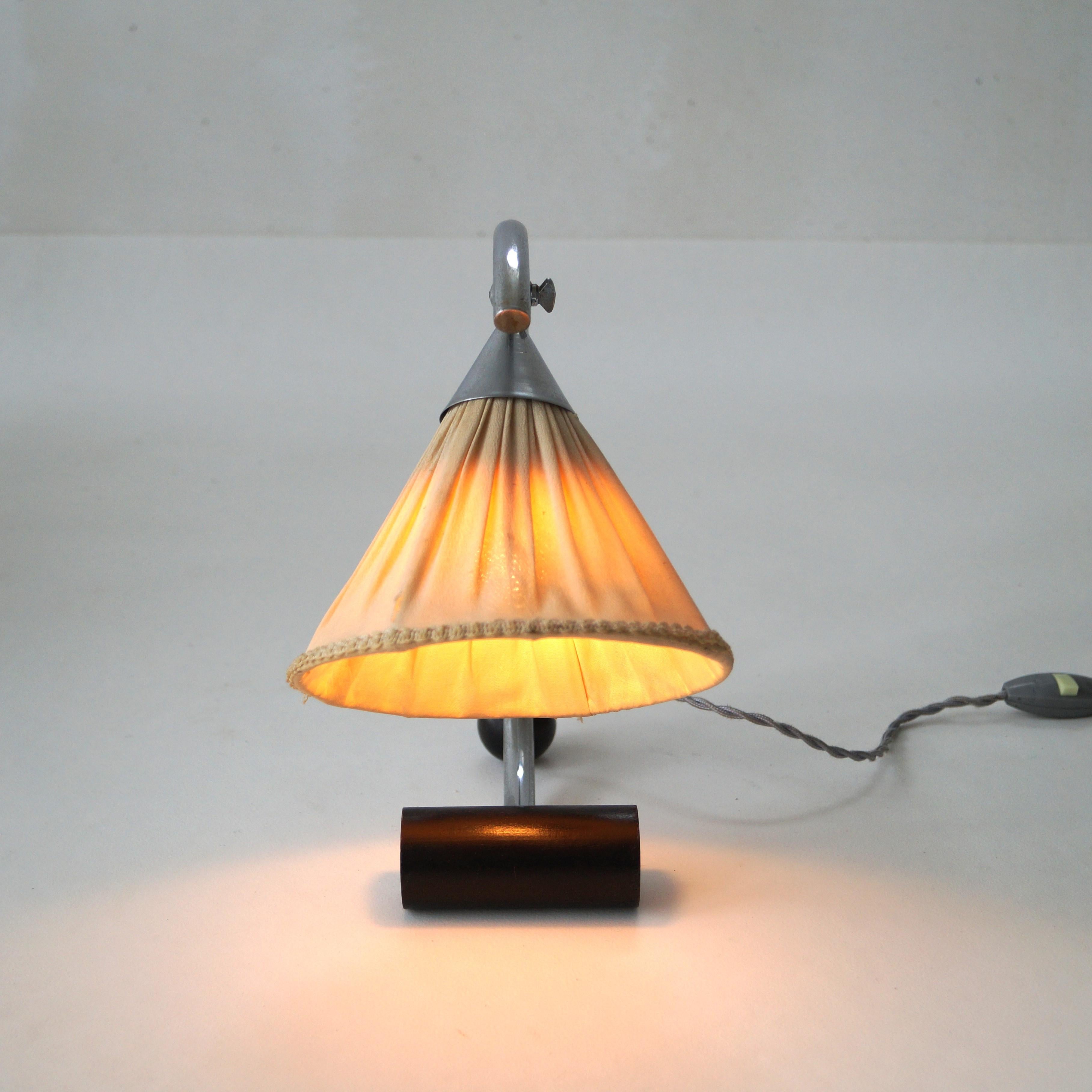 Dutch Art Deco modernist table lamp, 1930s 4