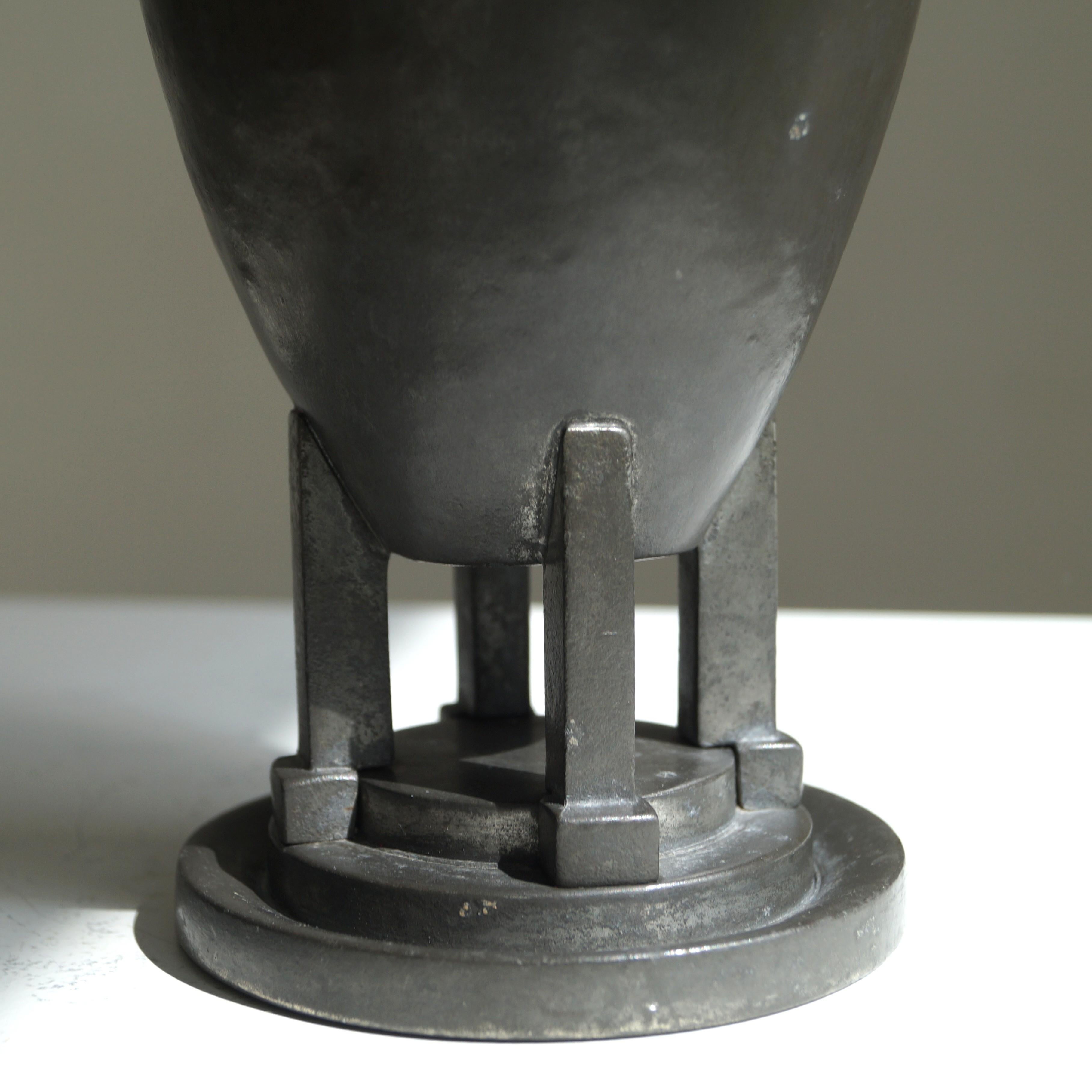 Pewter Dutch Art Deco modernist vase by Daalderop, 1920s