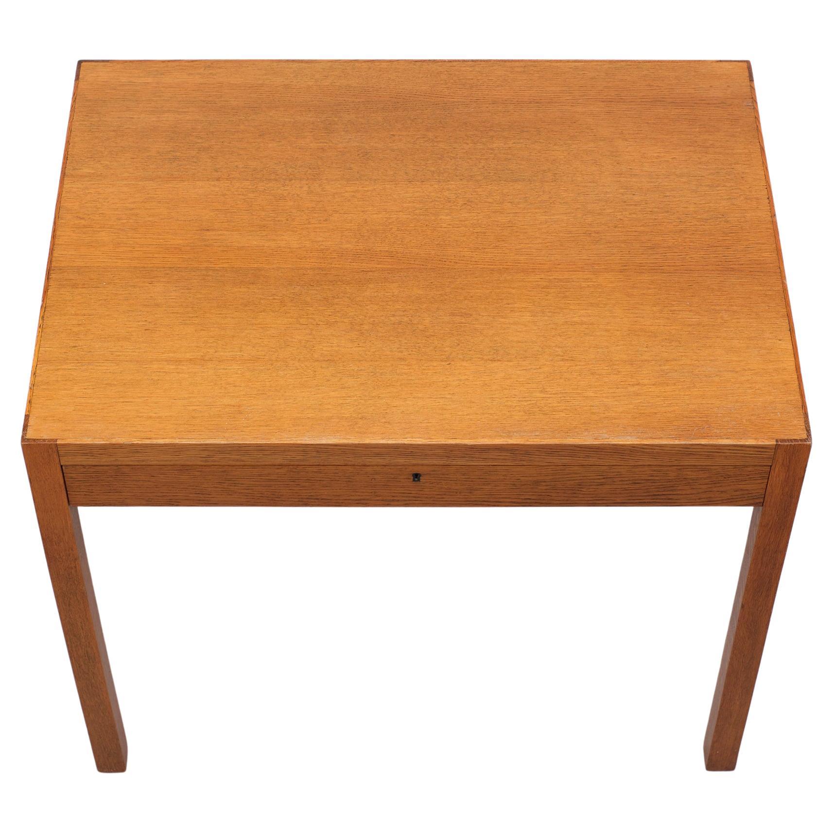 Dutch Art Deco Oak writing table 1930s  5