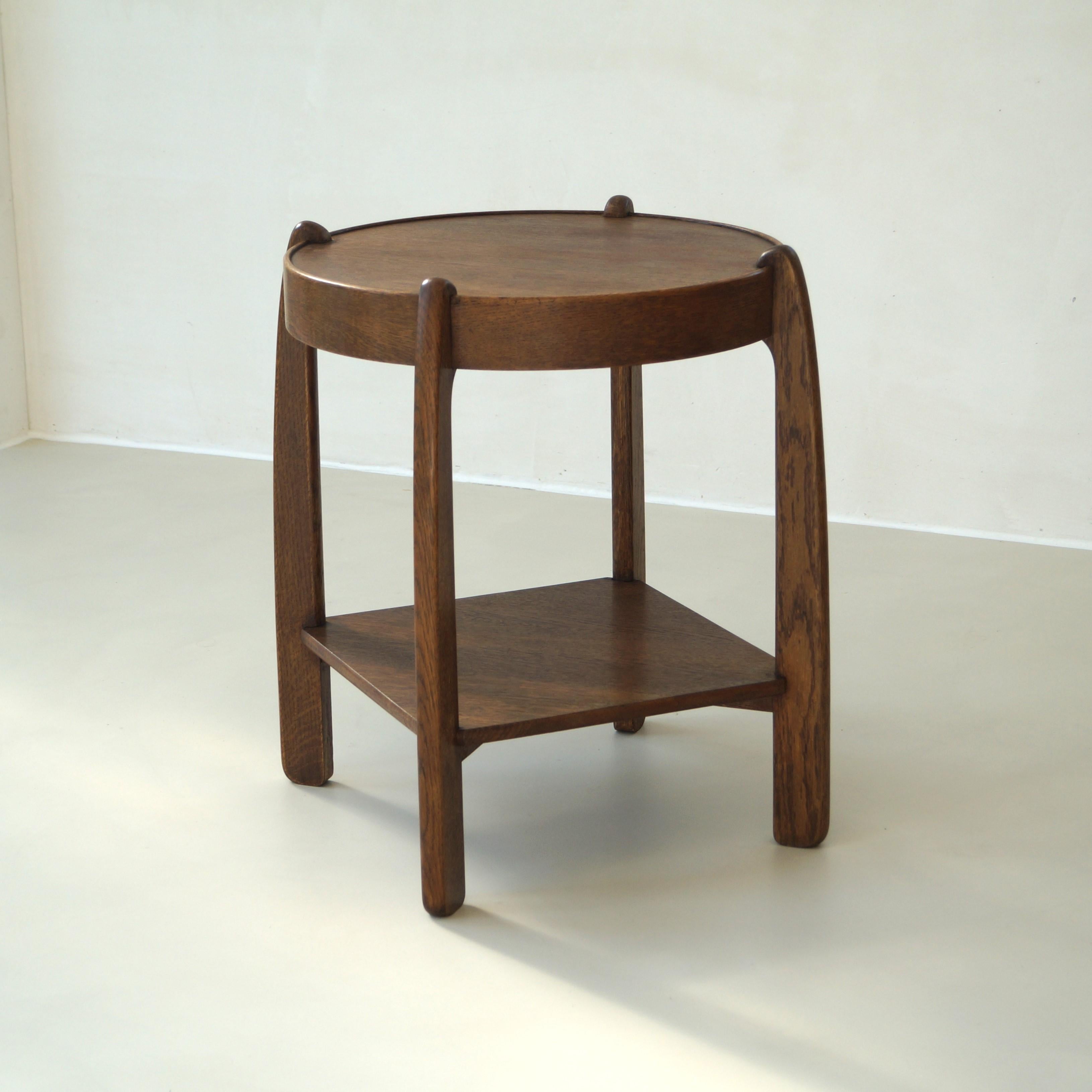 Oak Dutch Art Deco occasional table by Paul Bromberg for Pander & Sons, 1920s For Sale