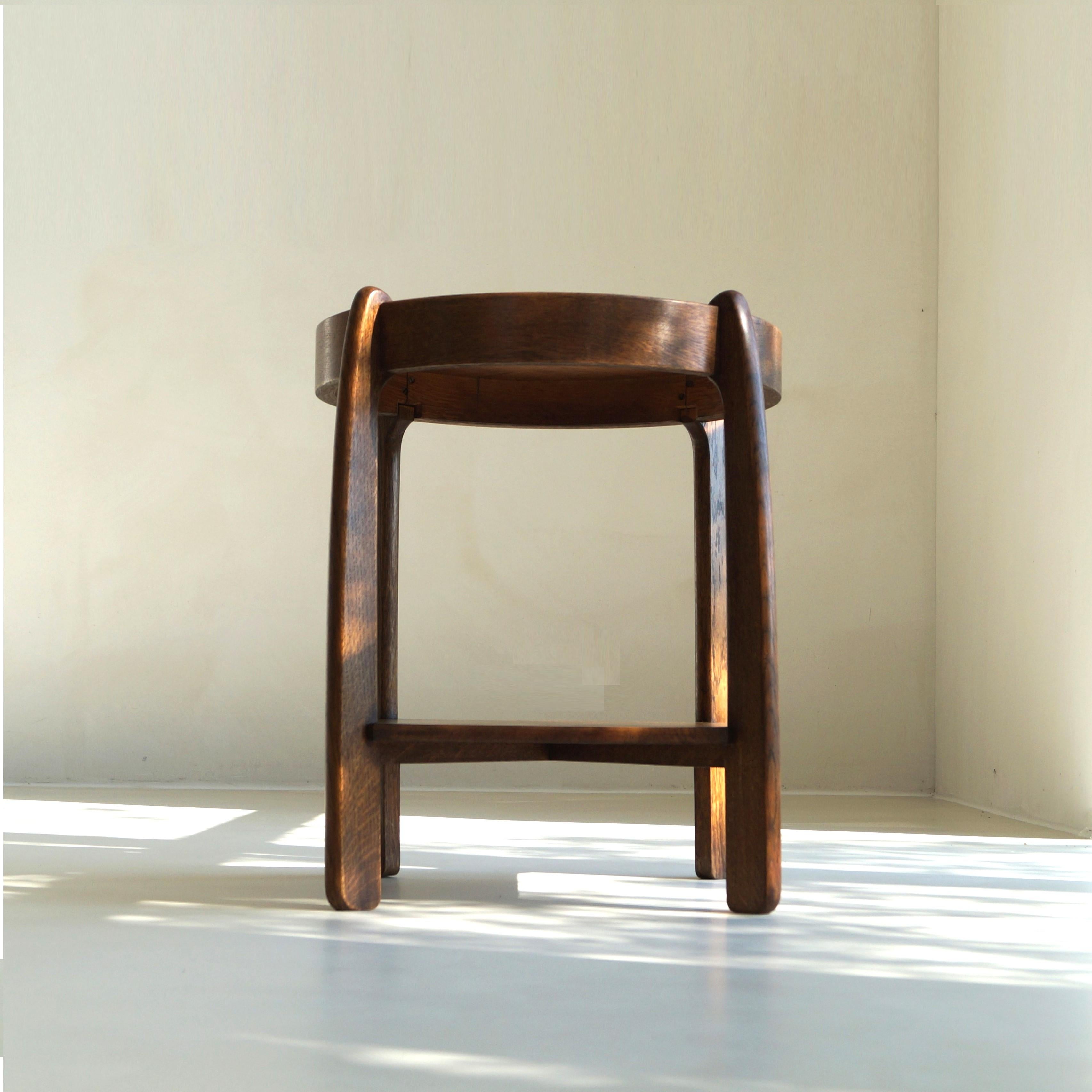 Dutch Art Deco occasional table by Paul Bromberg for Pander & Sons, 1920s In Good Condition For Sale In EVERDINGEN, NL